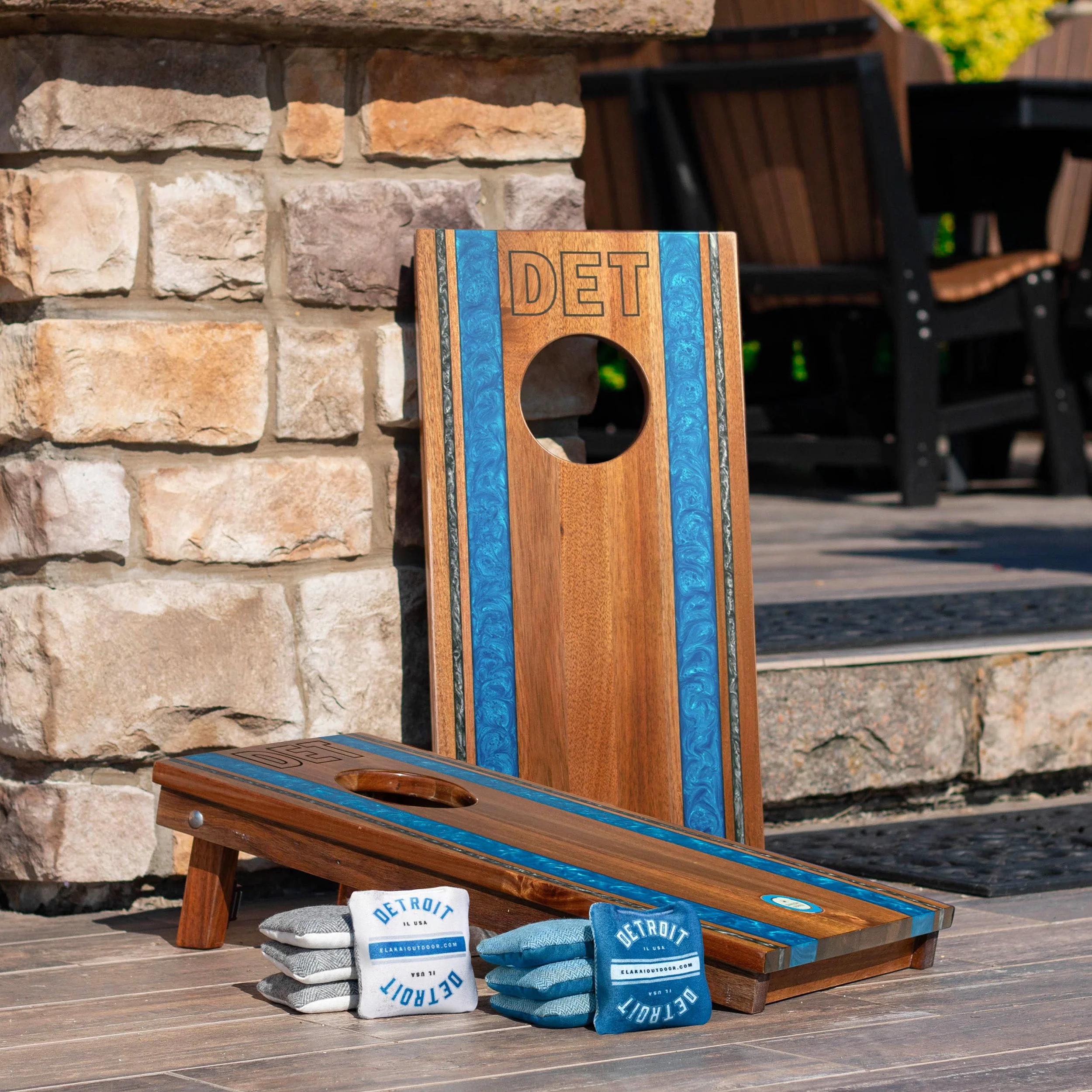 1ft x 2ft Gameday Teams Epoxy Resin Wood Compact Travel Cornhole Board Set - Image 11