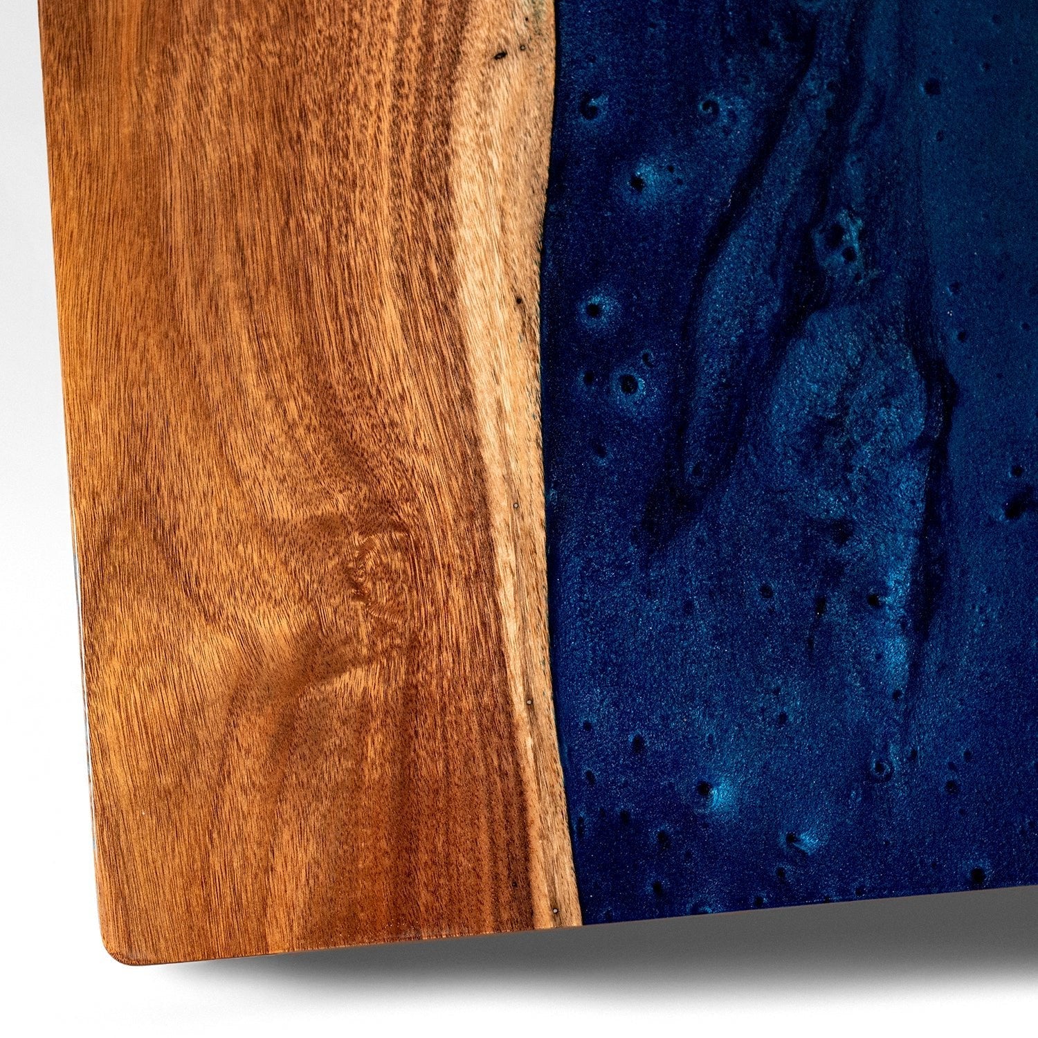 2ft x 4ft Resin & Wood Classic Cornhole Set | Live Edge River Collection - Image 10