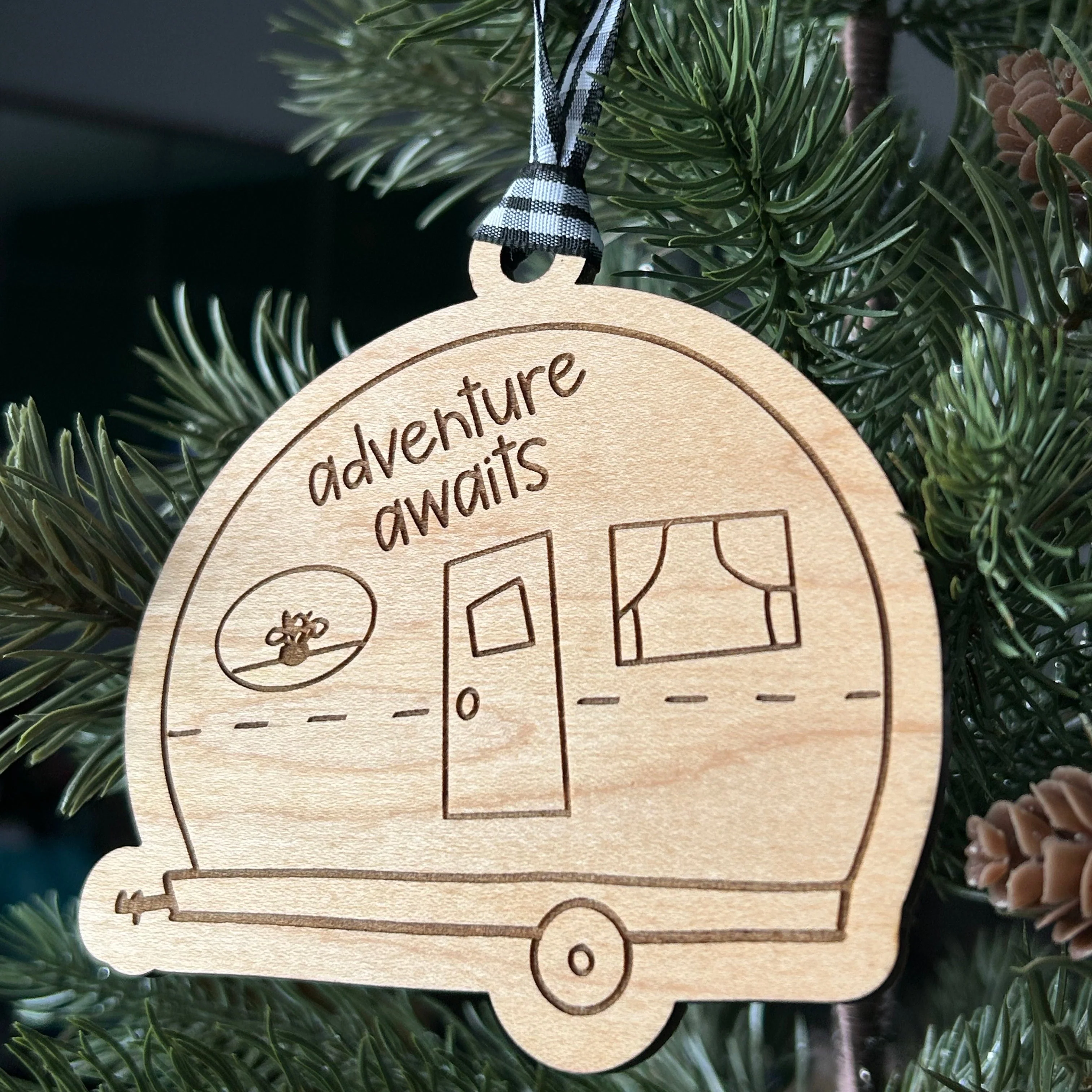 Adventure awaits - camper ornament - Image 2