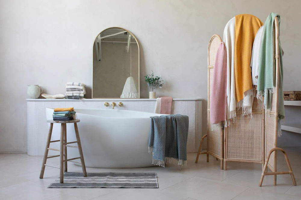 Almaz Handwoven Ethiopian Cotton Bath Towel - Image 4