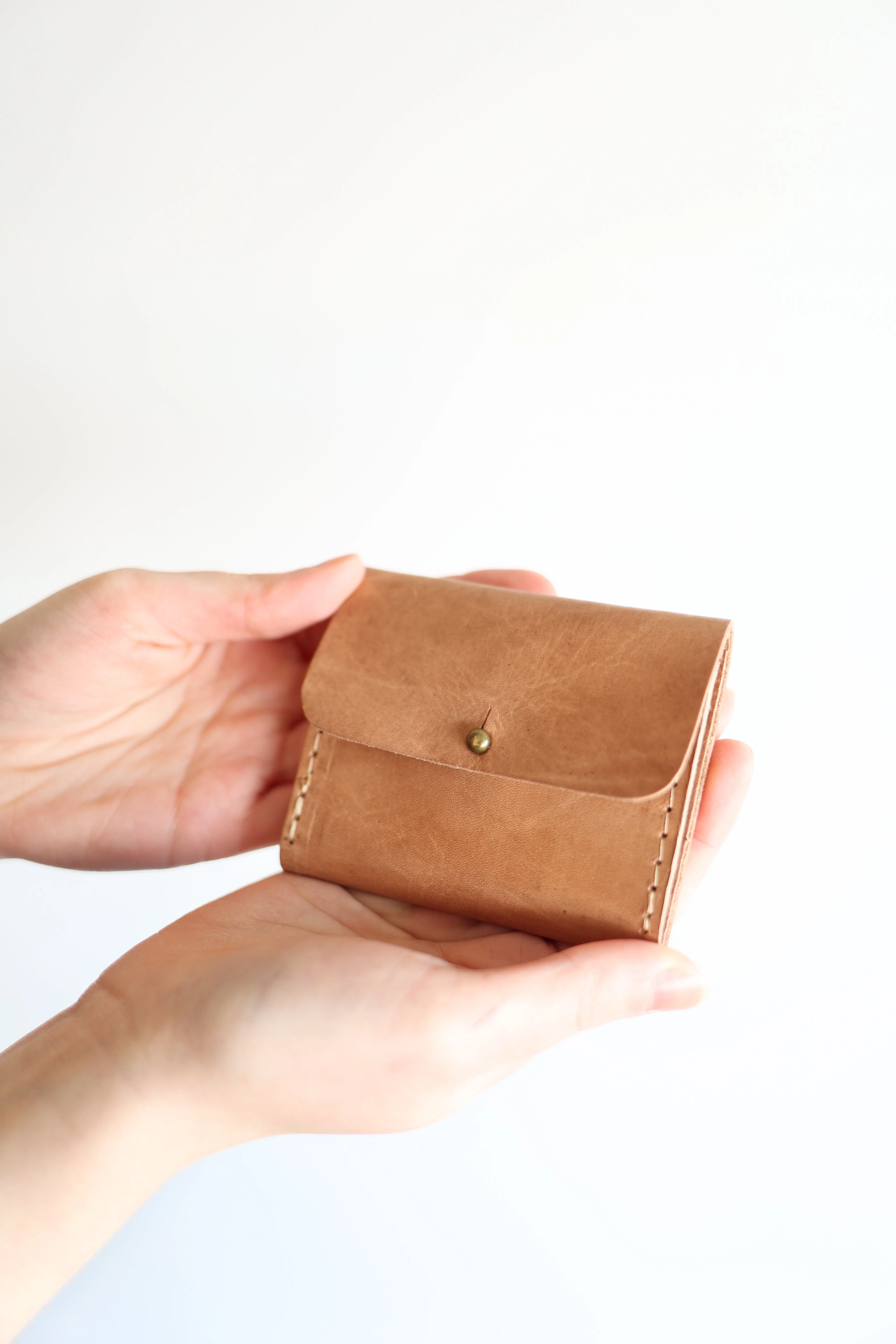 Atlas Mini Wallet - Image 2