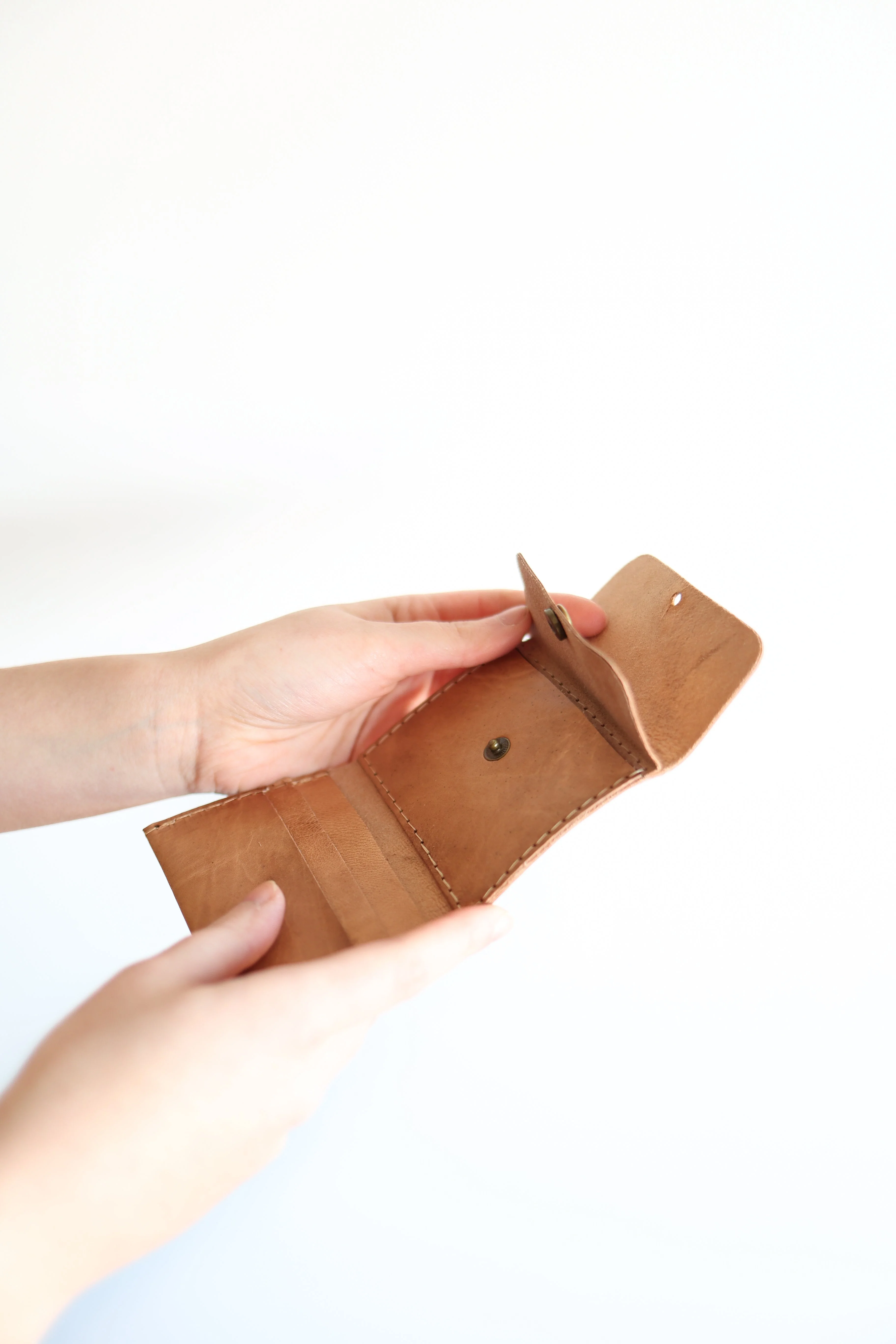 Atlas Mini Wallet - Image 6