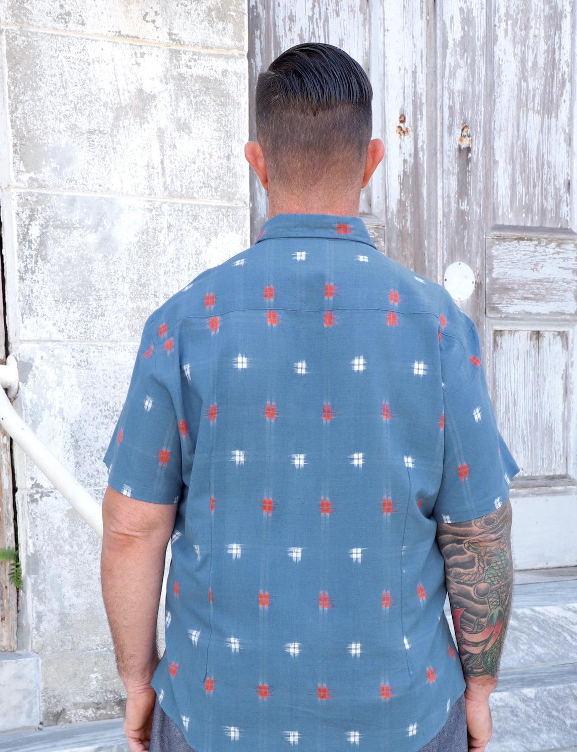 Azure Wash Organic Cotton Men's Button Down Shirt - Image 4