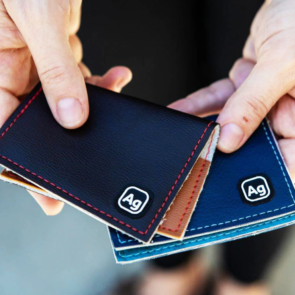Belltown - Minimalist Vegan Leather Wallet - Image 2