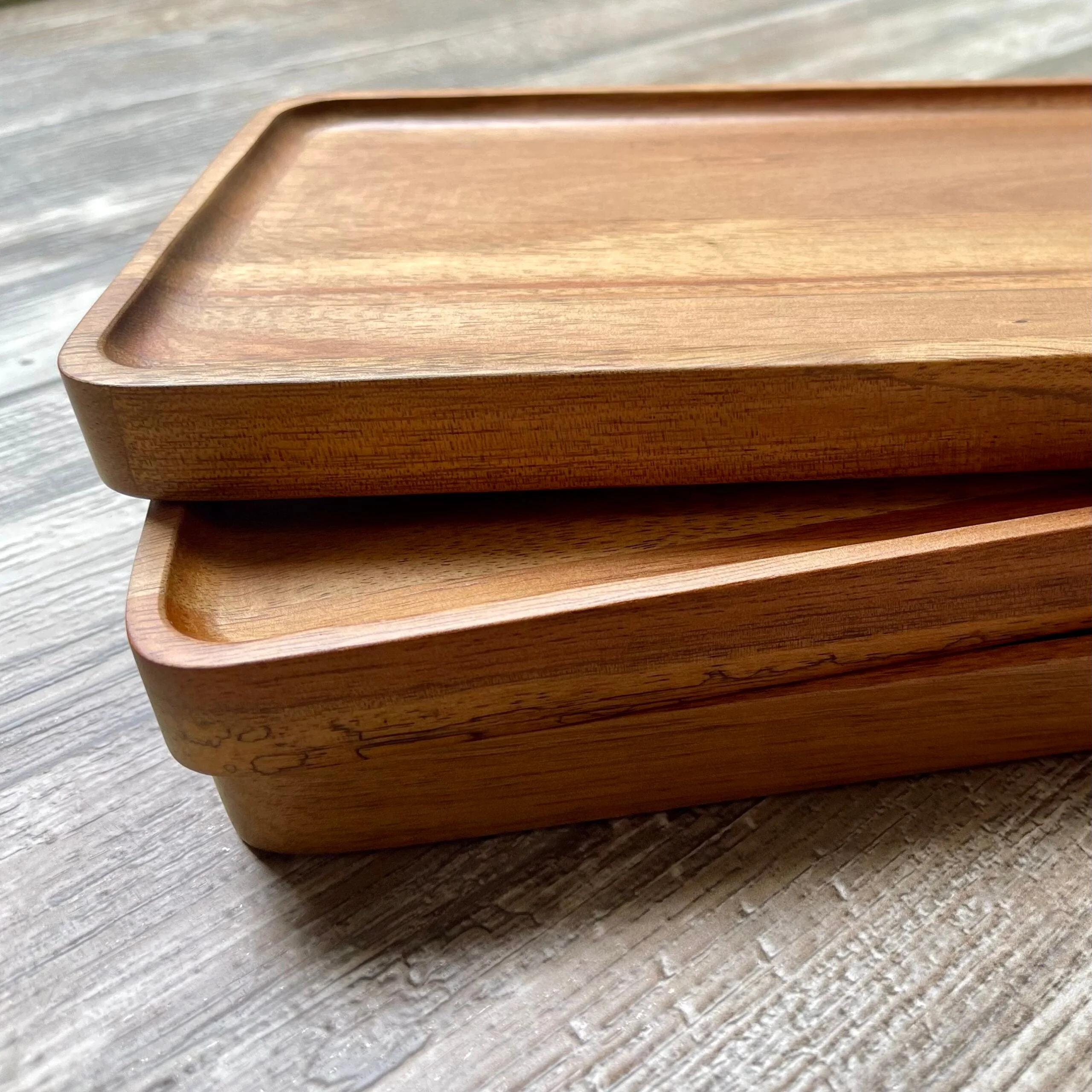 Bespattered Facade Set of 3 Unpainted Small Rectangular Acacia Wood Trays - Image 2