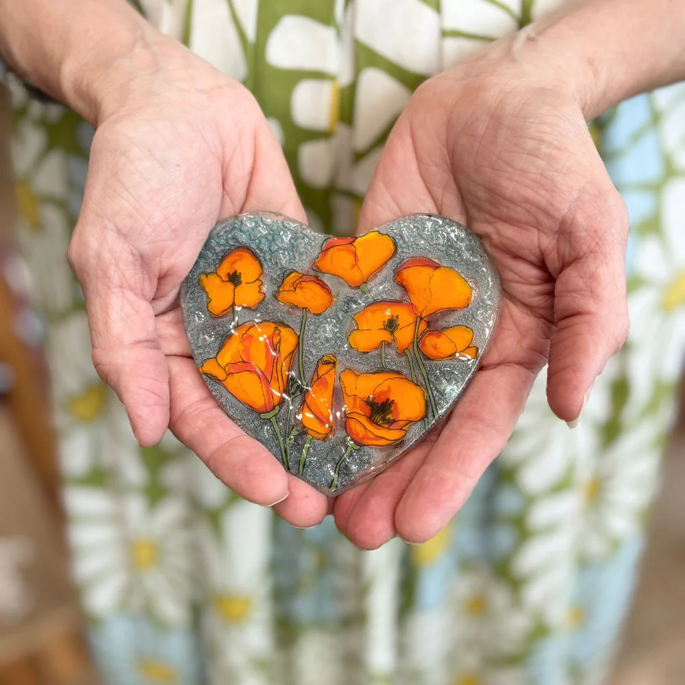 Birth Month Flower Heart Glass Ring Dish - Image 2