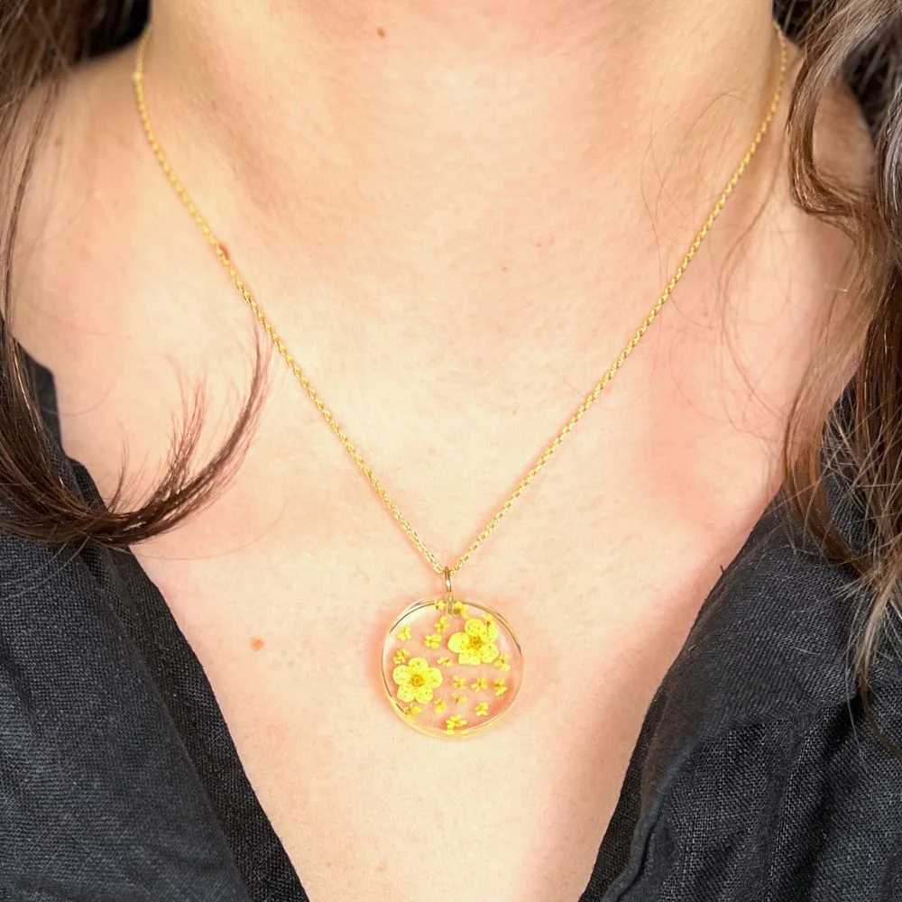 Birth Month Flower Pendant Necklace - Image 11