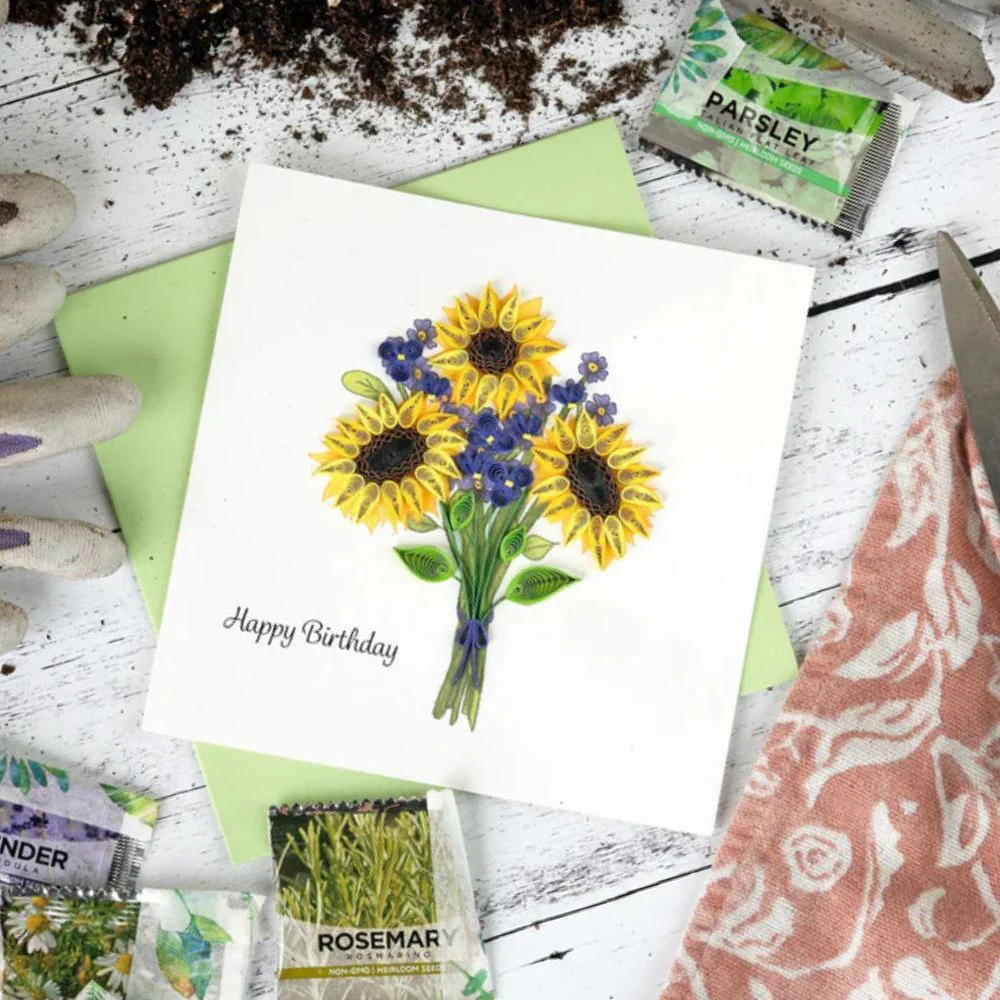 Birthday Sunflower Bouquet Quilled Greeting Card - Image 4