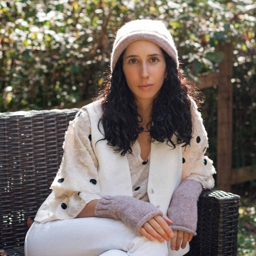Blush Essential Knit Alpaca Gloves - Image 2