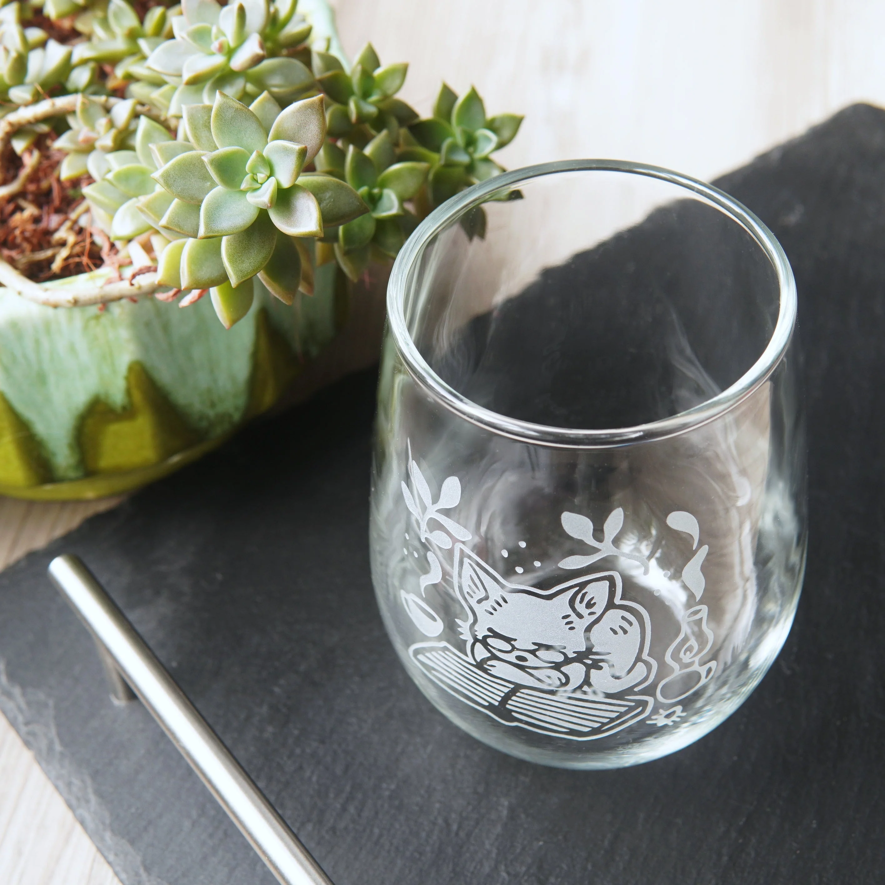 Book Cat Stemless Wine Glass - cozy etched glassware - Image 7