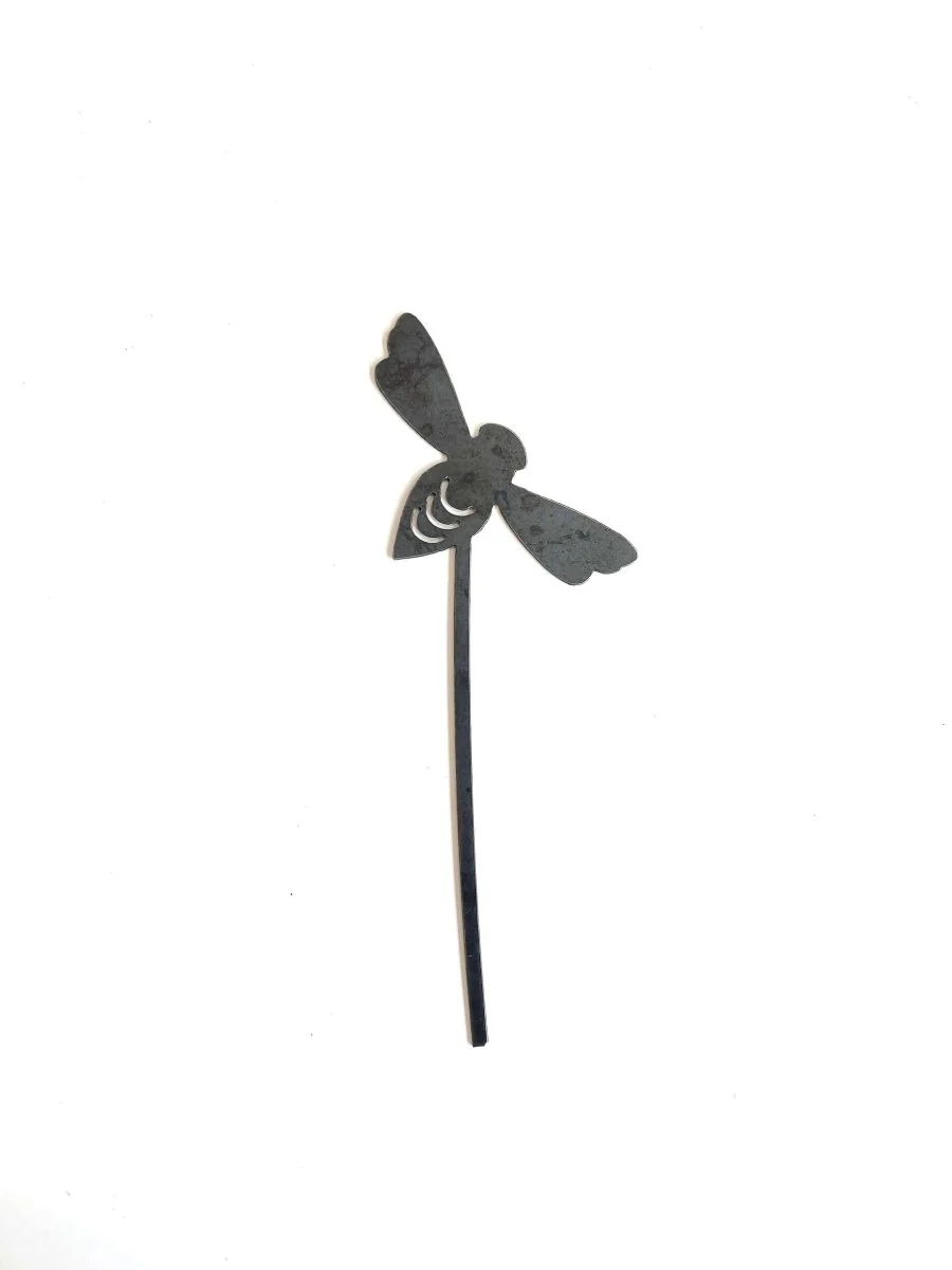 Bumble Bee Plant Stake - Image 4