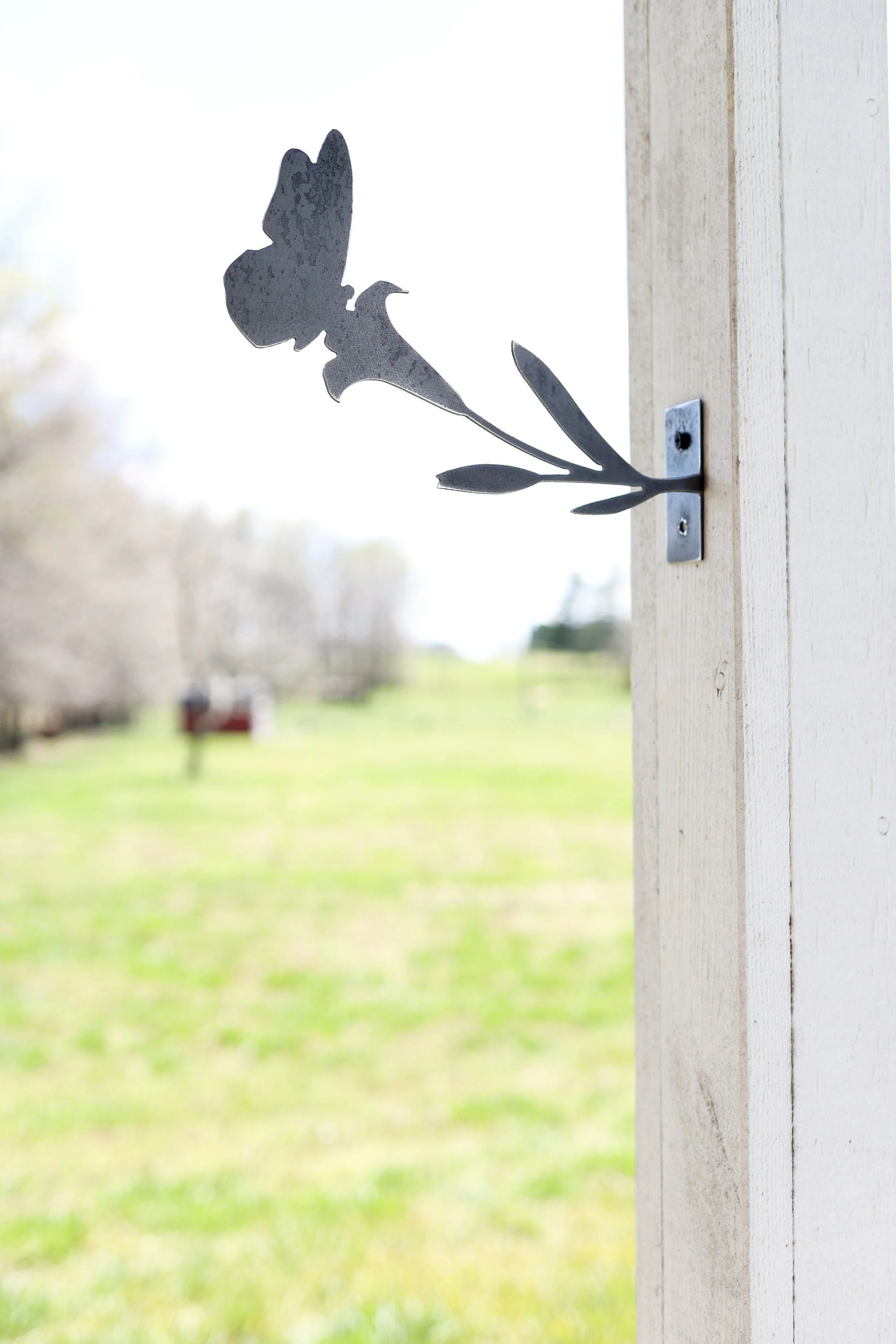 Butterfly Flower Statue - Image 3