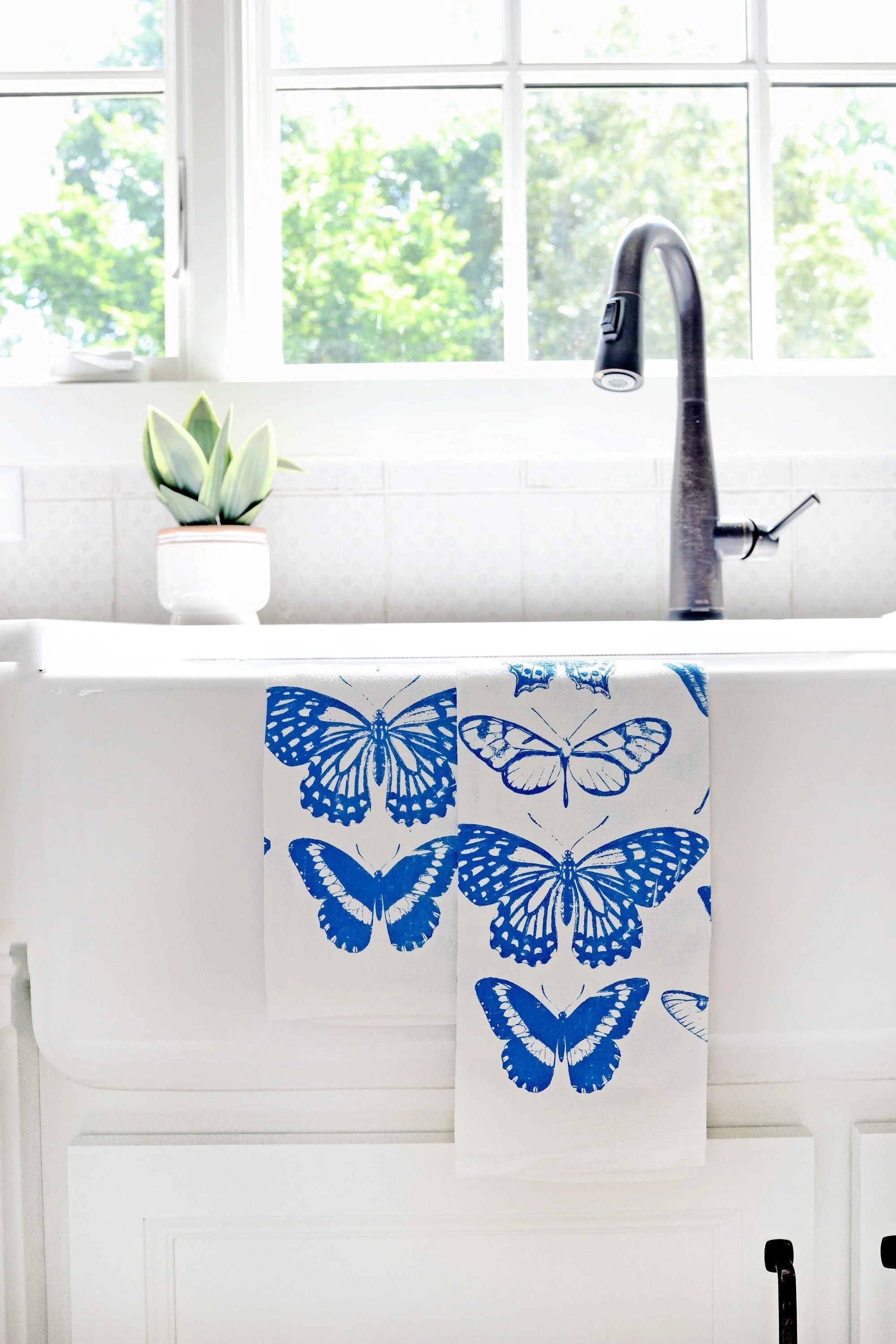 Butterfly Tea Towel - Image 2