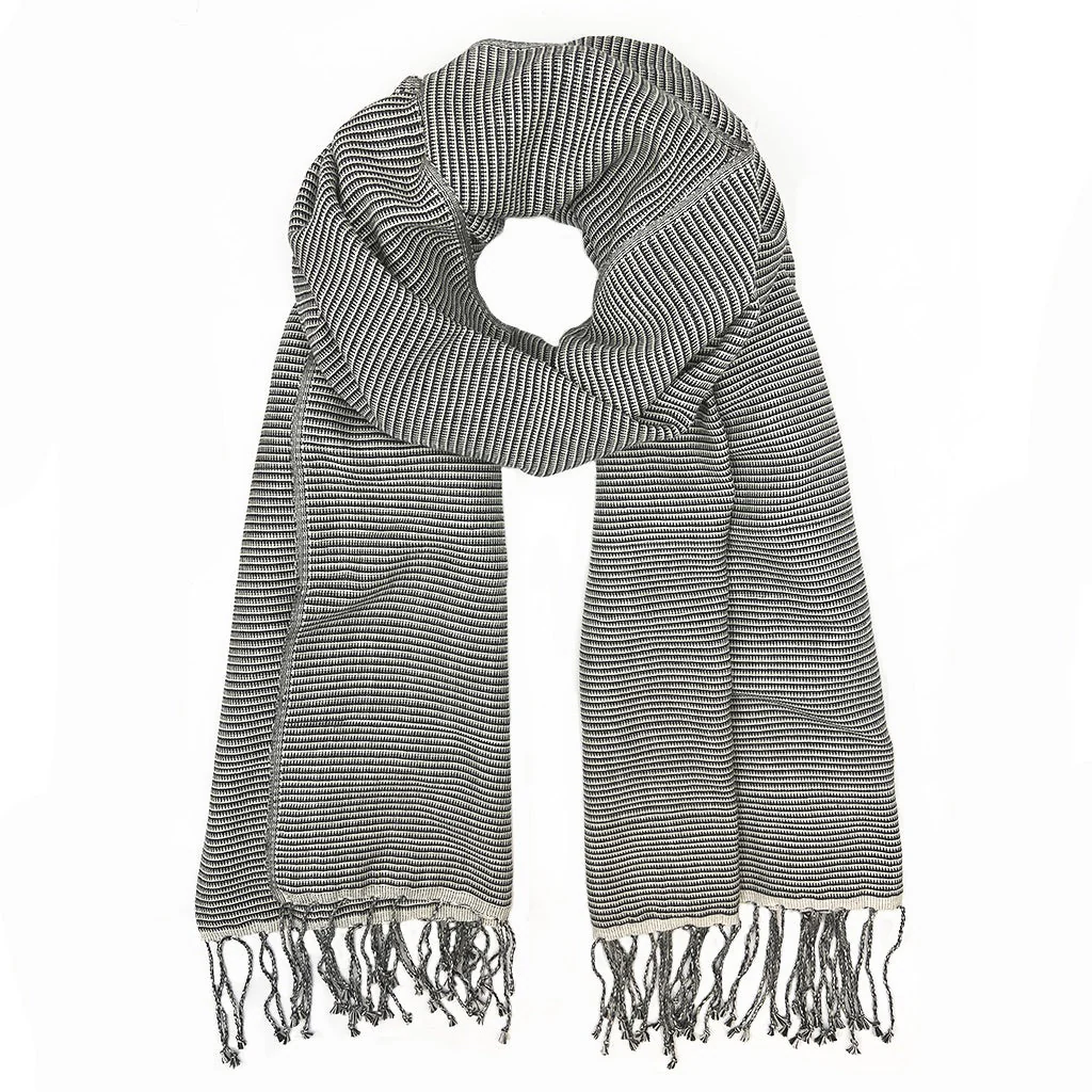 Cambodian Handloom Scarf - Image 3