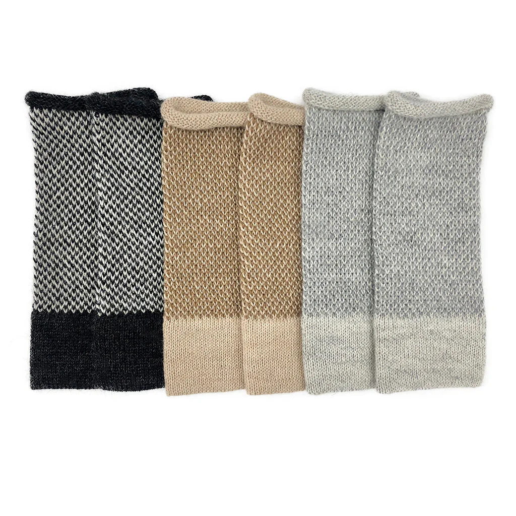 Camel Interwoven Alpaca Gloves - Image 4