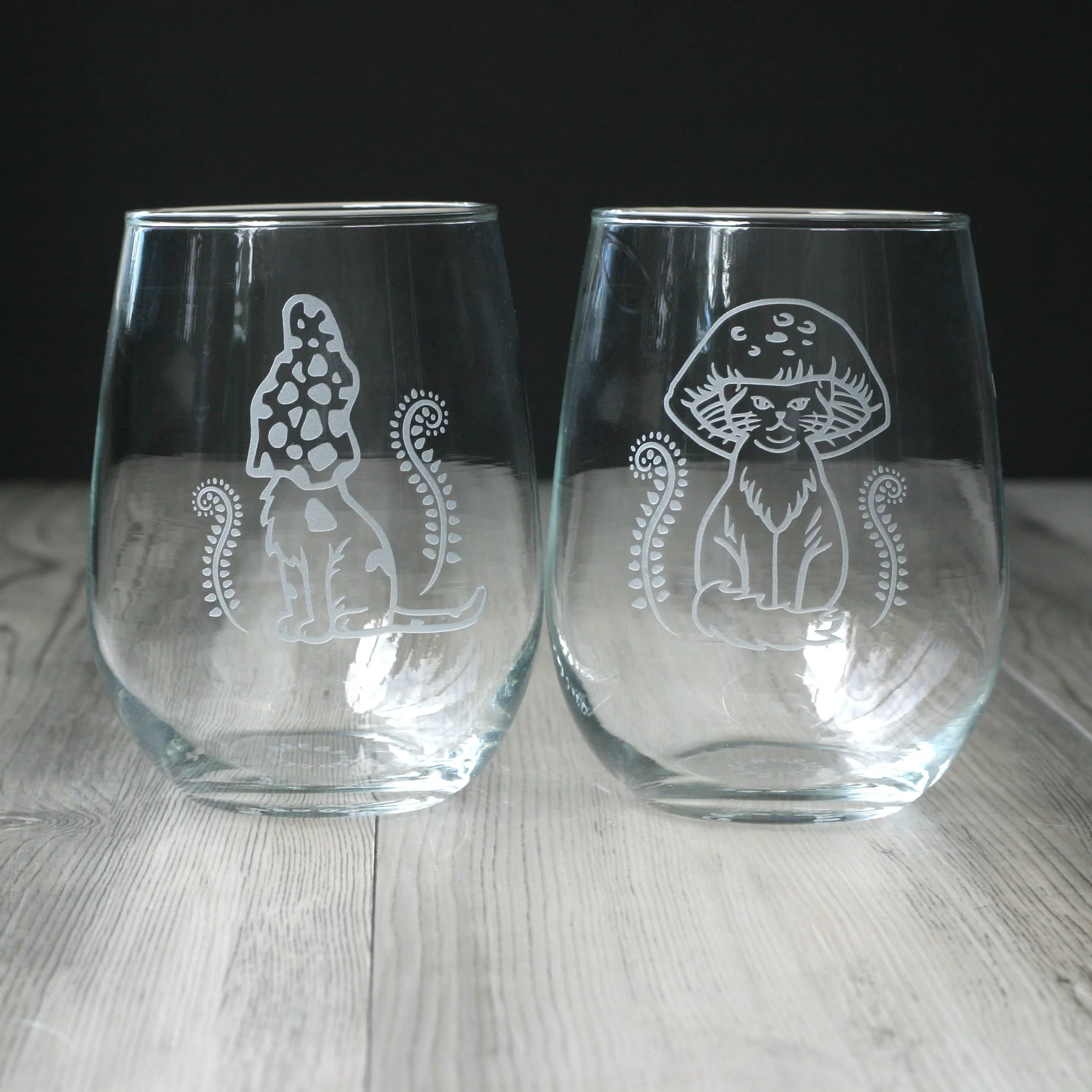 Cat Mushrooms Wine Glass - Image 3