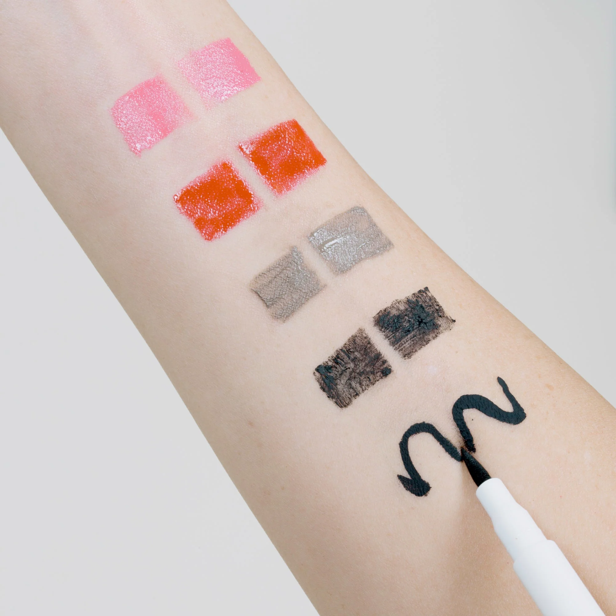 Chamomile Makeup Eraser Pen - Image 7
