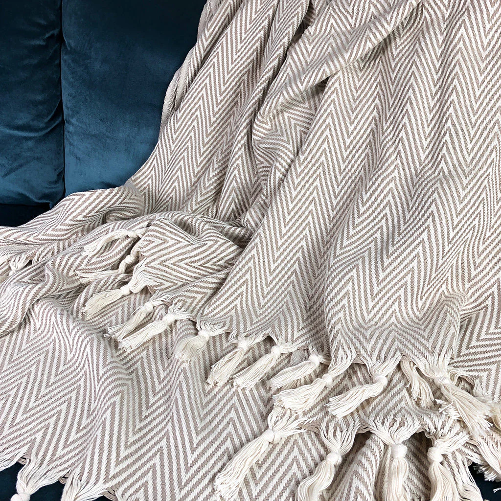 Chunky Chevron Turkish Throw - Image 3