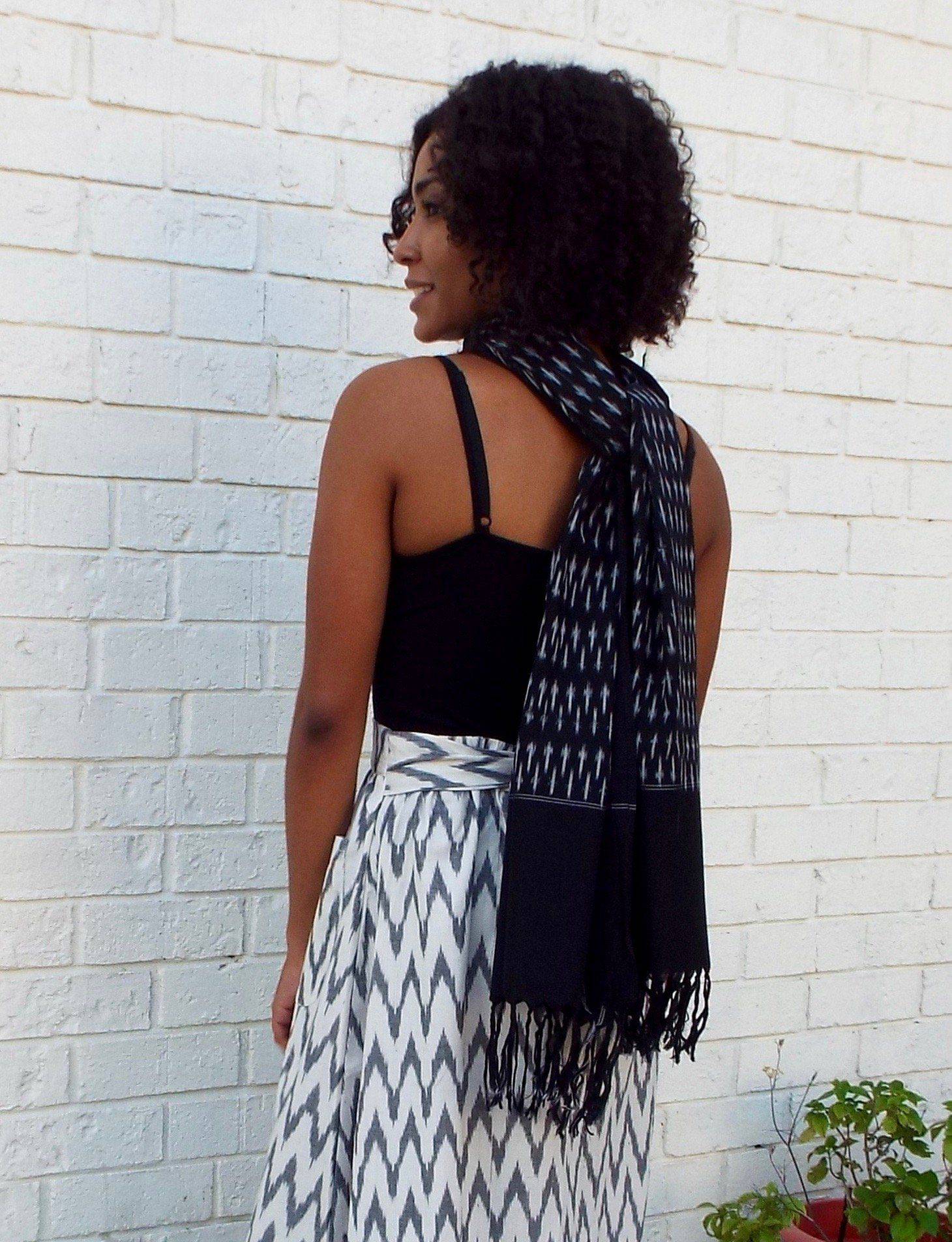 Classic Navy Scarf - Image 3