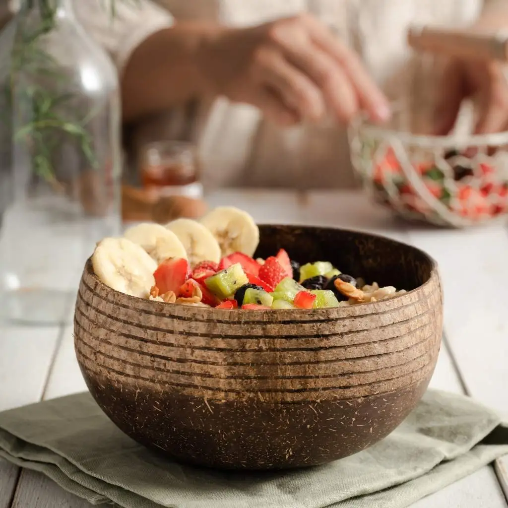 Classic Coconut Bowl & Spoon - Image 3