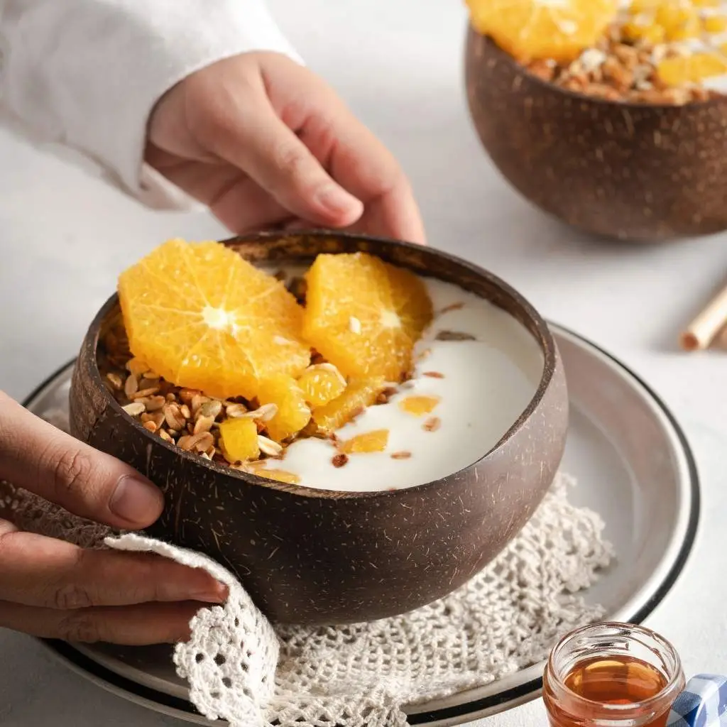 Classic Coconut Bowl & Spoon - Image 8