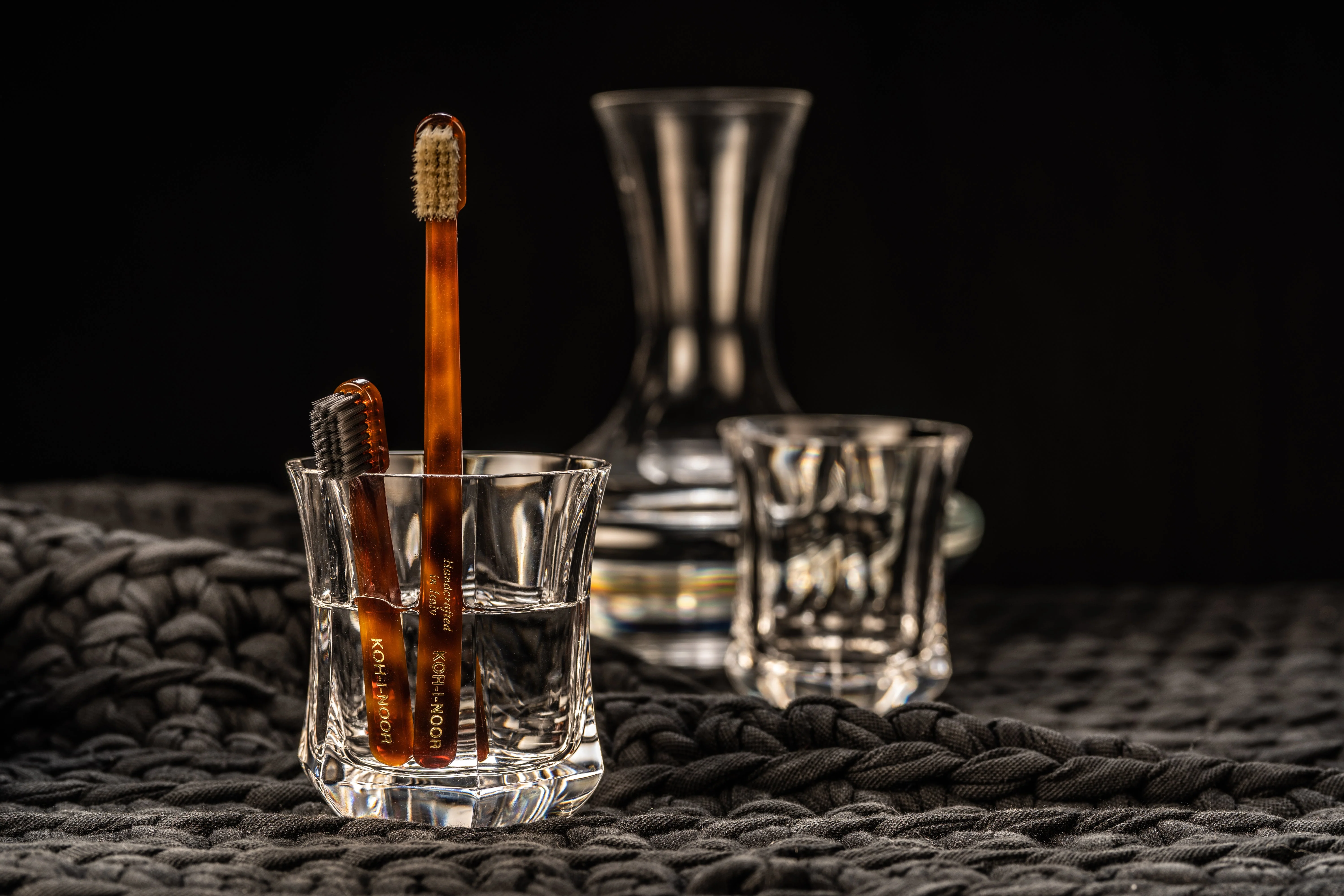 Coccola Natural Bristle Toothbrush - Medium | Luxury Cellulose Acetate - Image 3