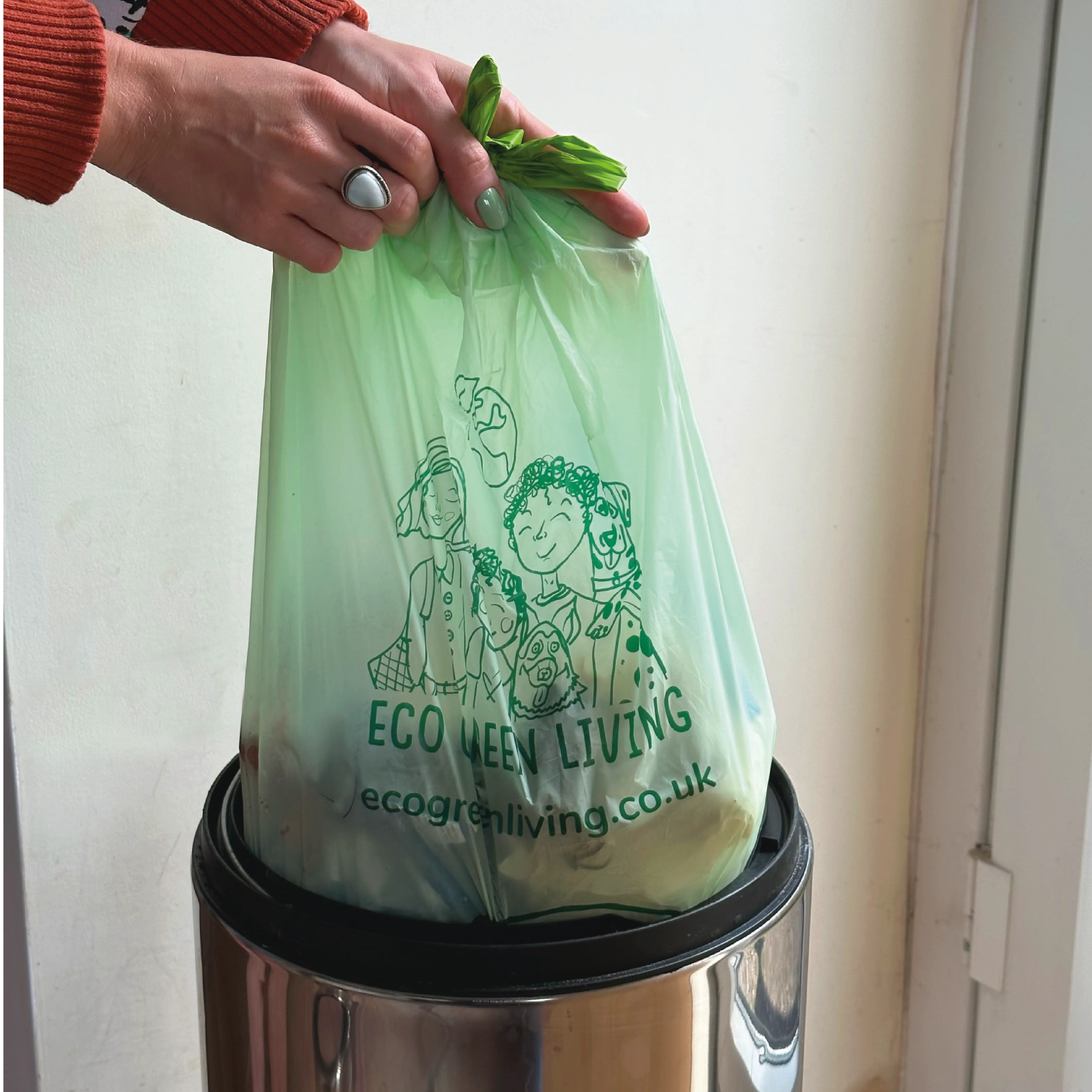 Compostable Drawstring Bin Bags | 10.5 Gallons (25 bags) - Image 6