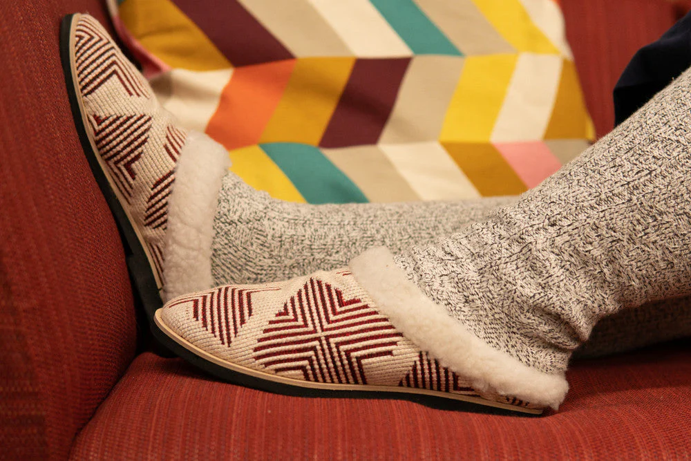 Cozy Clog Slippers - Image 2
