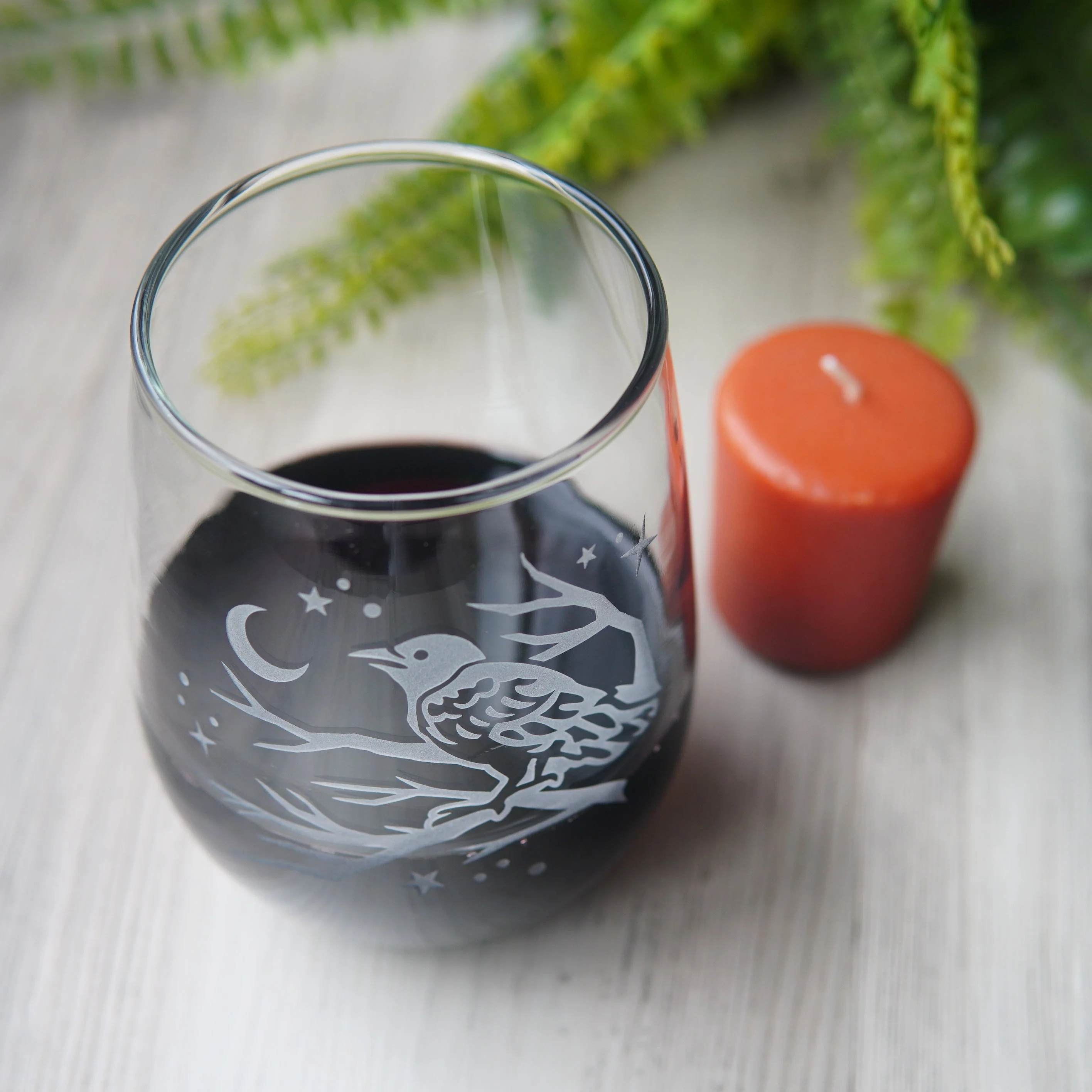 Crow Stemless Wine Glass - etched glassware - Image 4