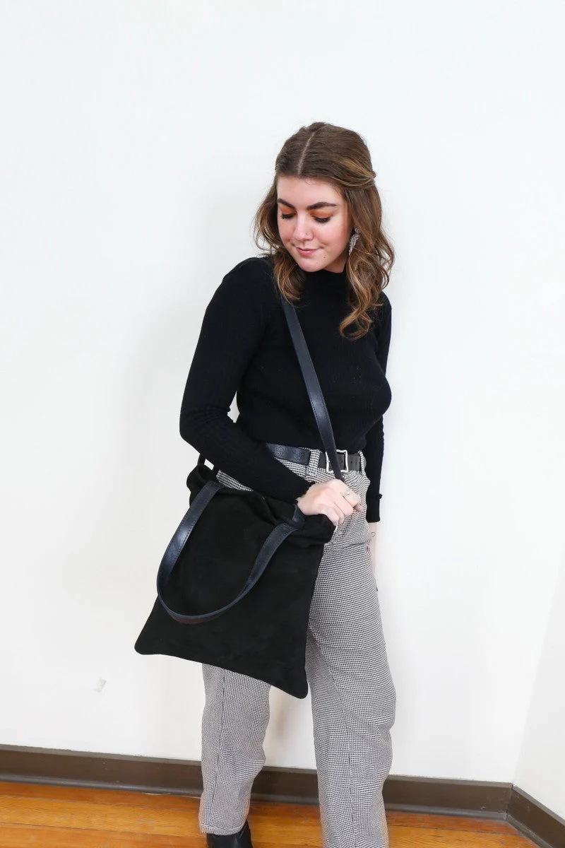 Daring Black Suede Crossbody Clutch Purse - Image 2