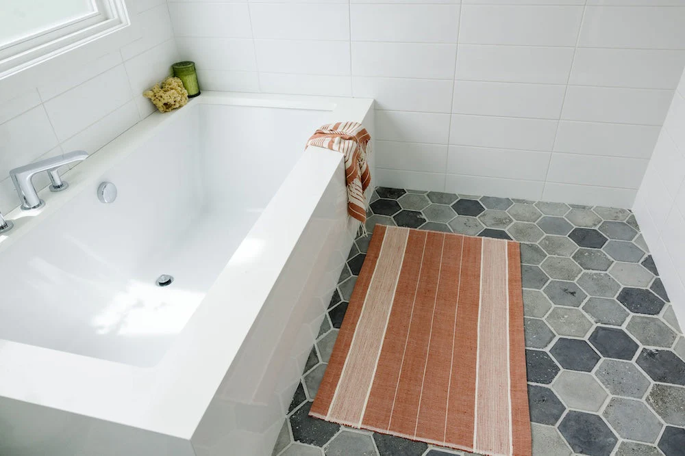 Dawa Handwoven Ethiopian Cotton Bath Mat - Image 4
