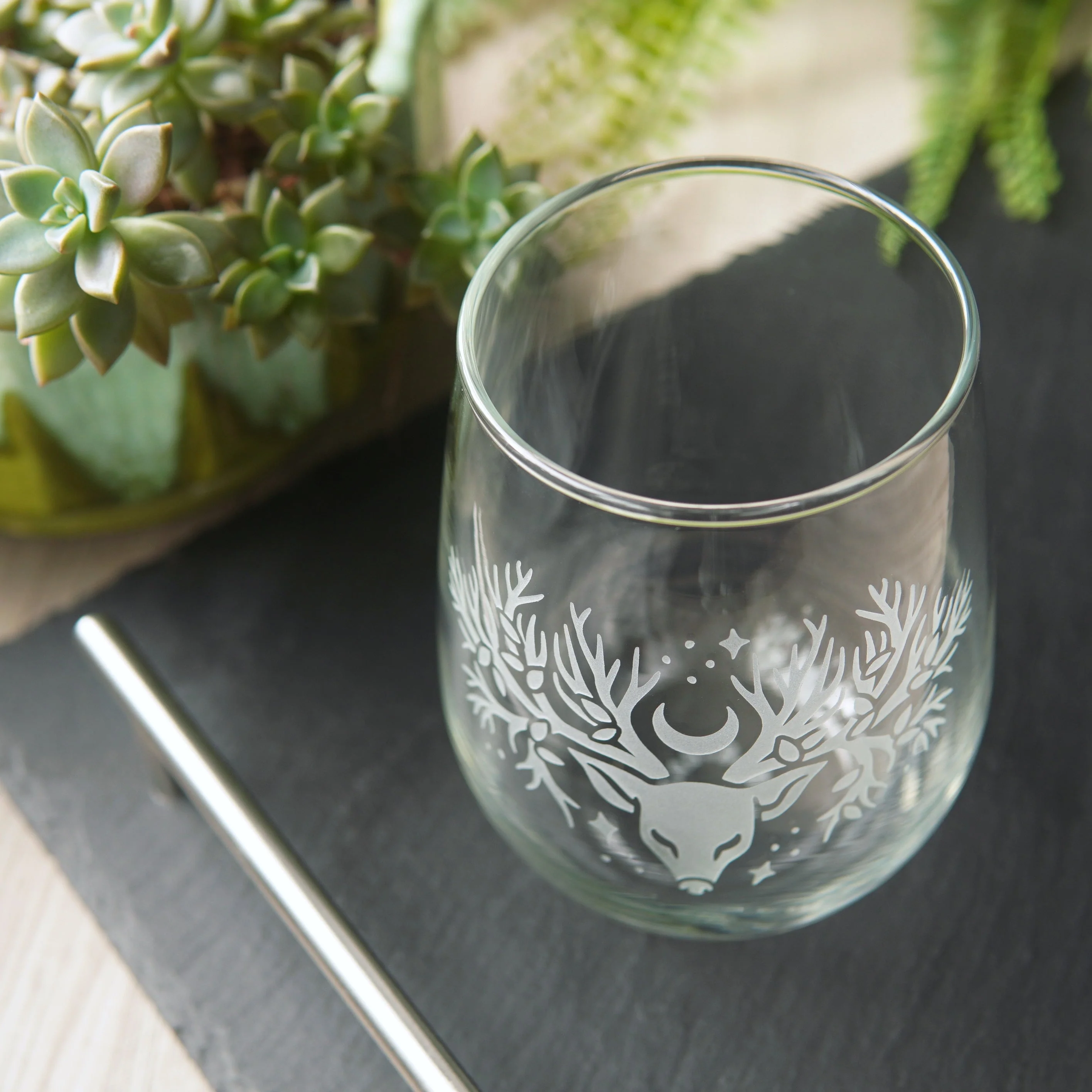 Deer Tree Stemless Wine Glass - etched glassware - Image 3