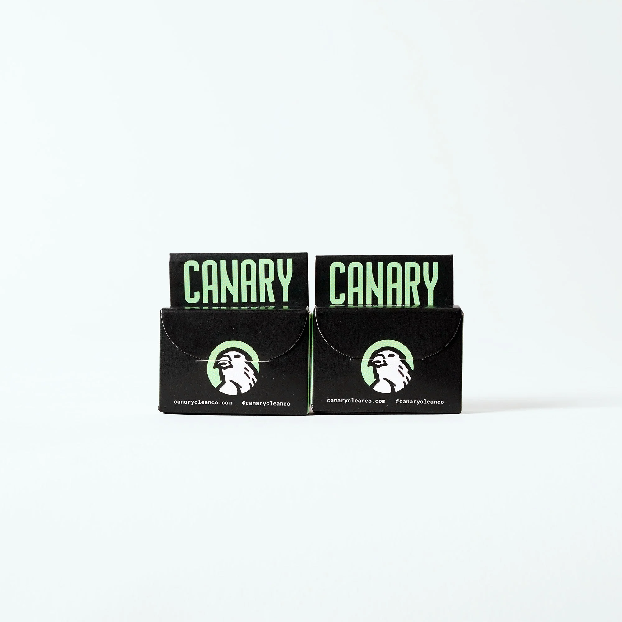 Dental Floss - Charcoal Mint - Plastic-Free and Vegan - Image 4