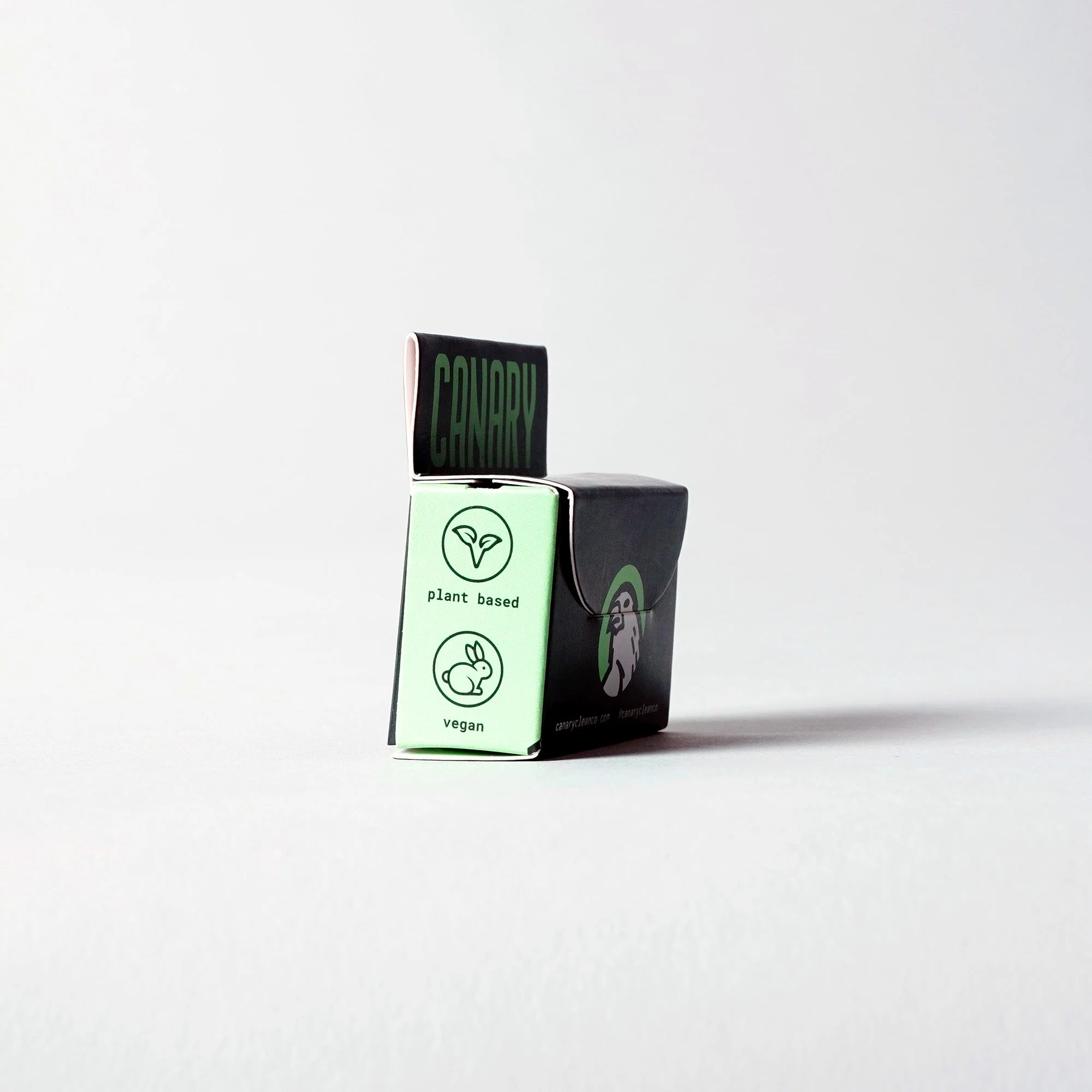 Dental Floss - Charcoal Mint - Plastic-Free and Vegan - Image 8