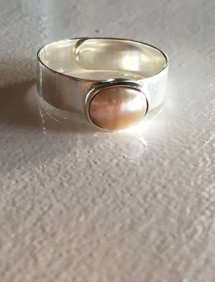 Dolores Freshwater Pearl Sterling Ring - Image 3