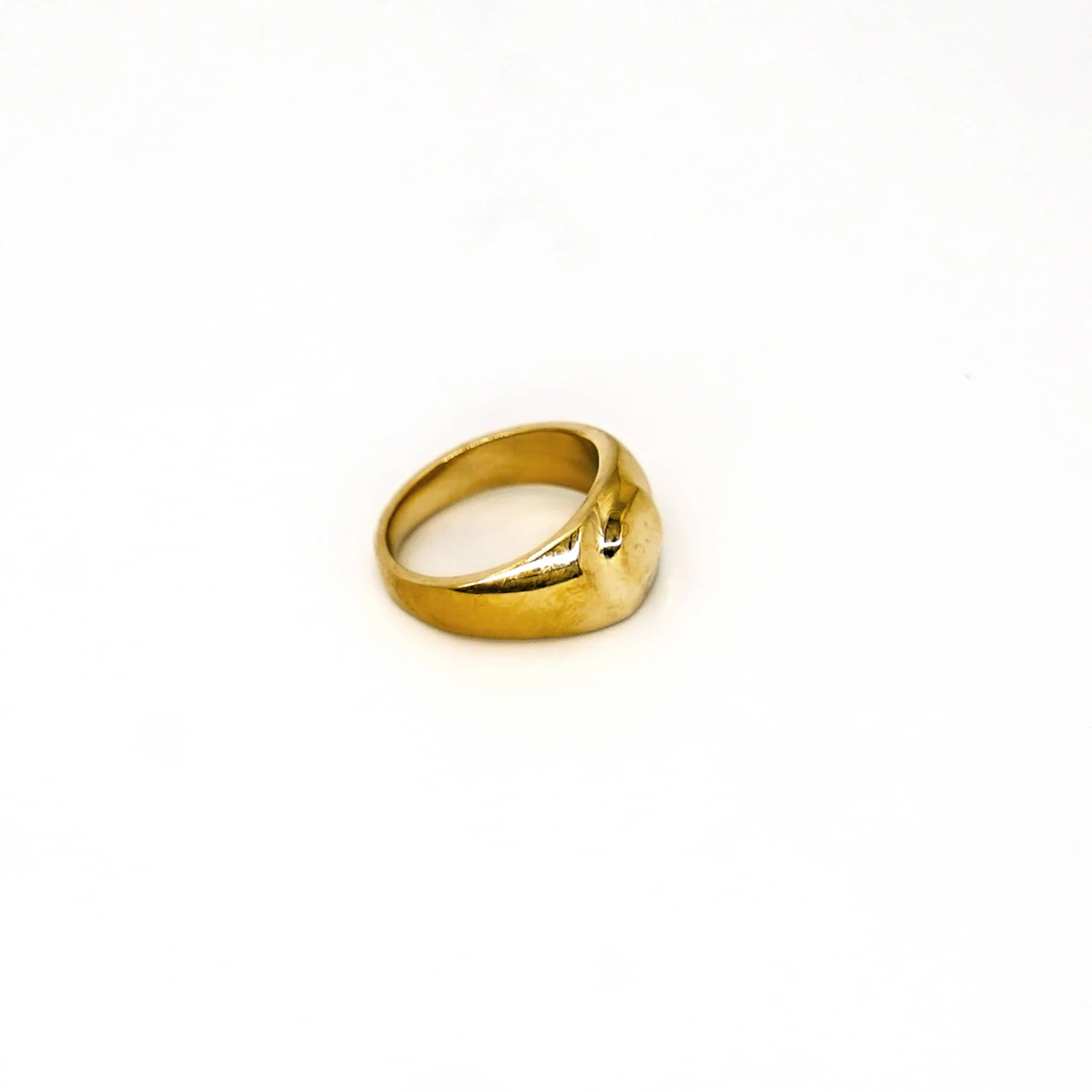 Dot Signet Band Ring | Nola - Image 2