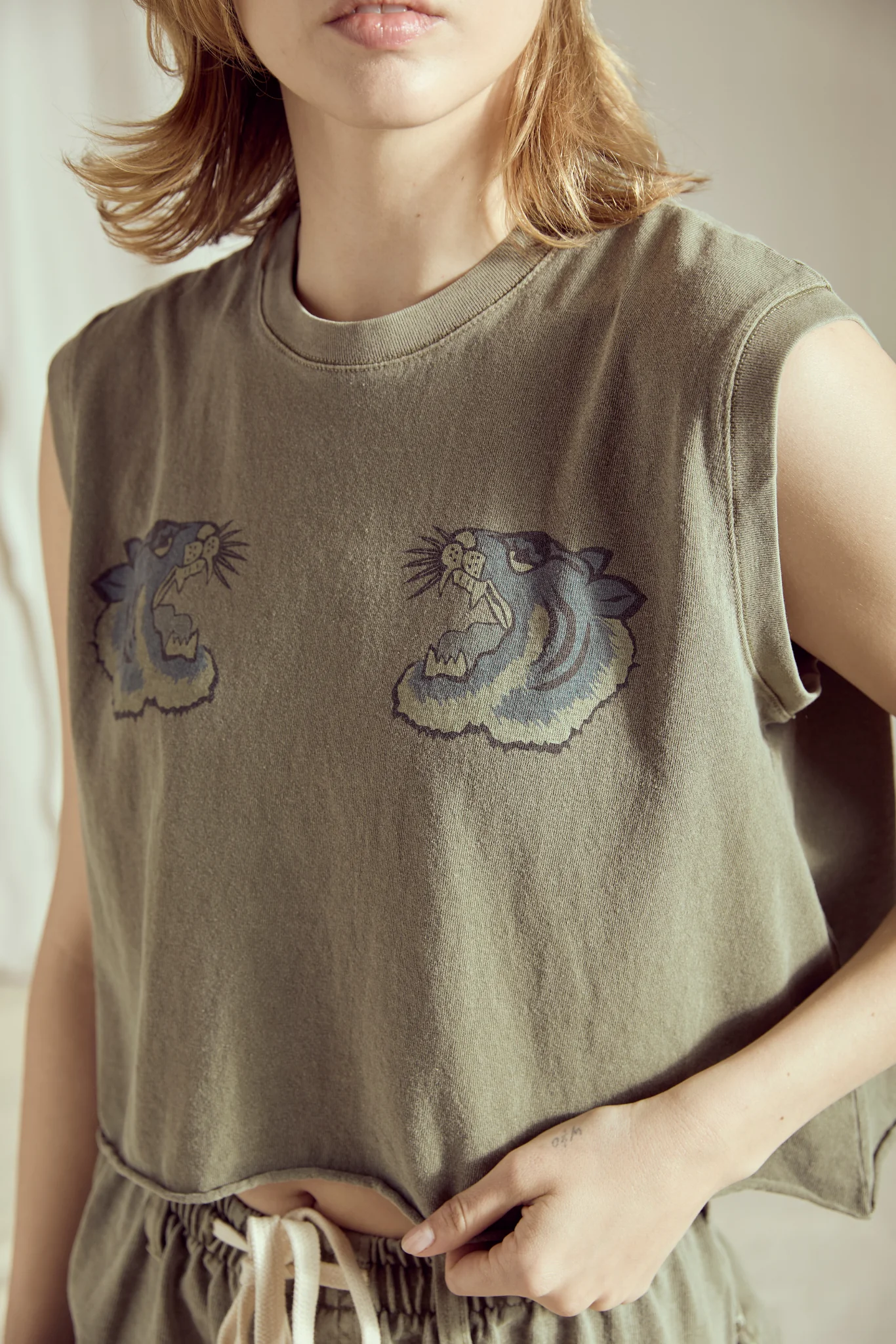 Duality Tank - Image 2