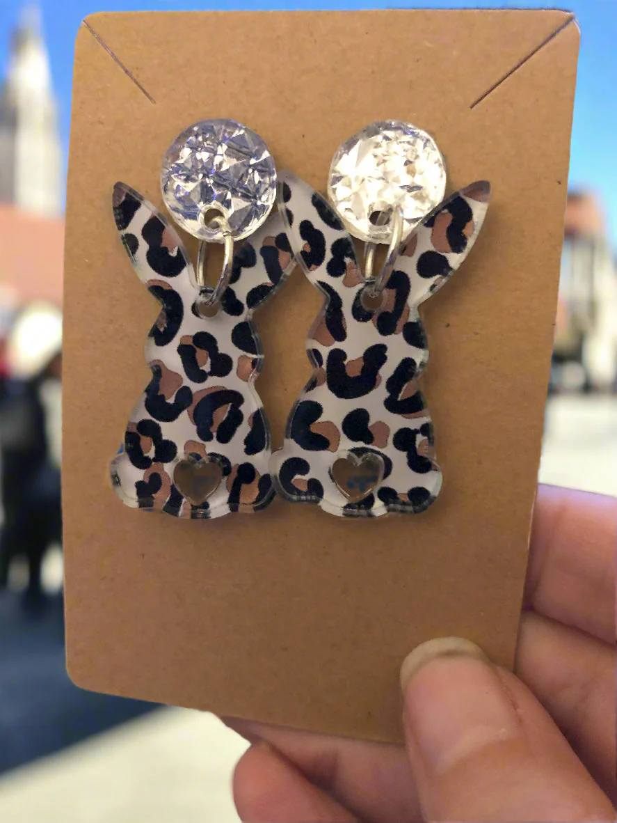 Earrings: Bunnies - Image 8