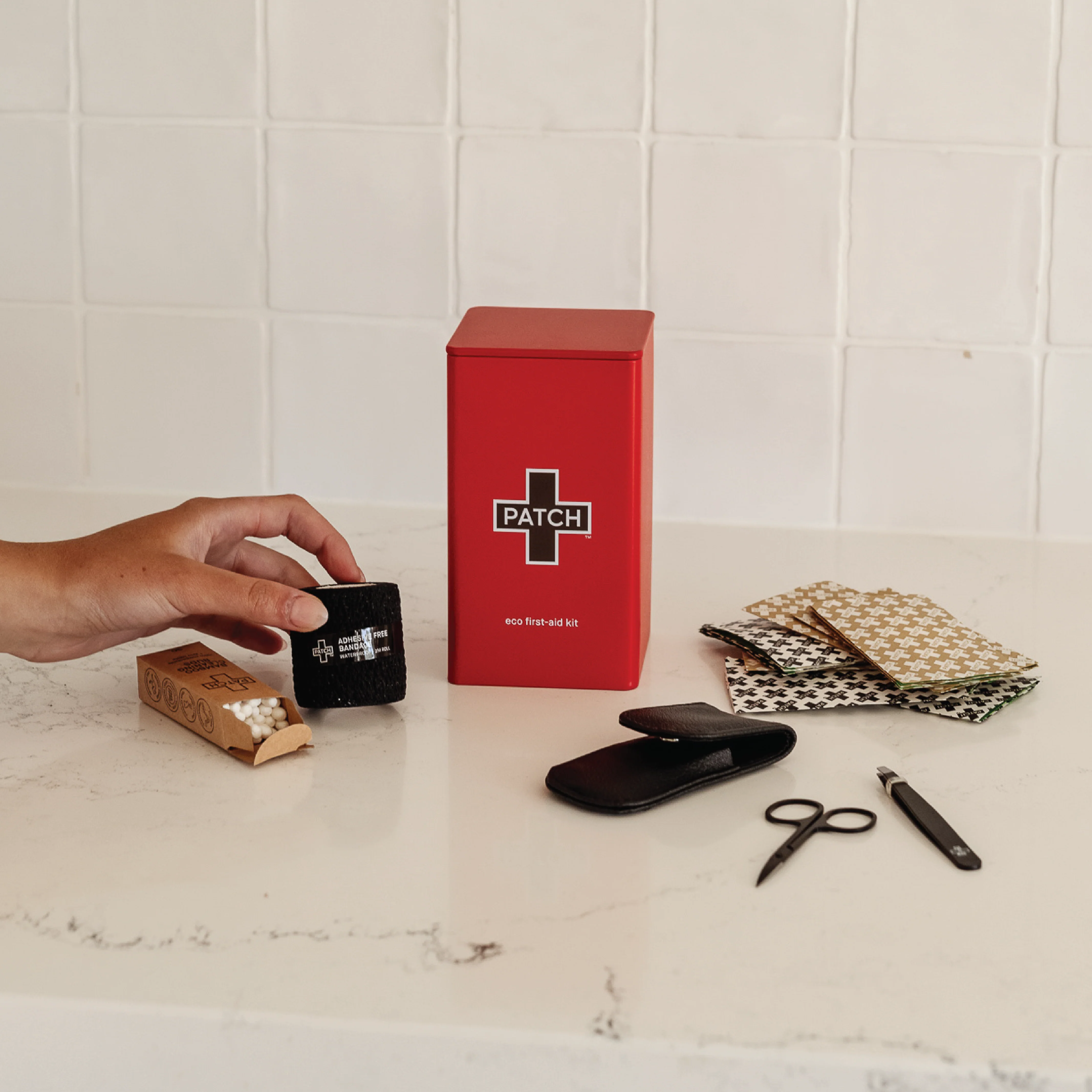 Eco-Friendly Bamboo First Aid Kit – 77 Pieces - Image 2
