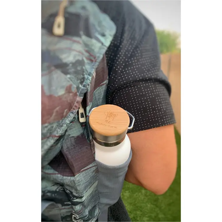 Eco Water Bottle – Stainless Steel with Natural Bamboo Lid - Image 6