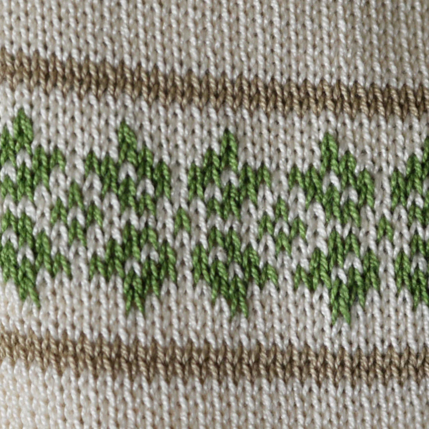 Ecru Patterned Stocking with Green - Image 4