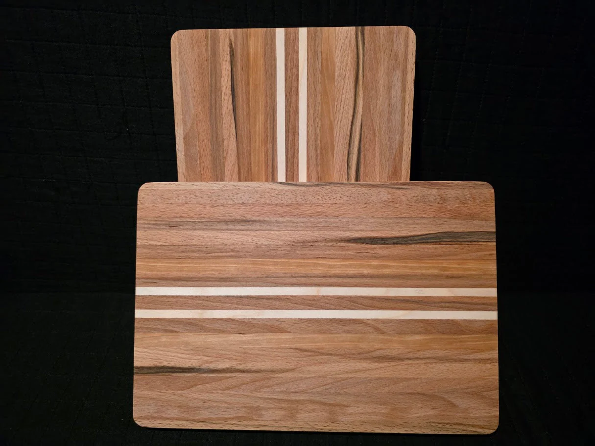 Edge Grain Cutting Board - Mini - Image 4