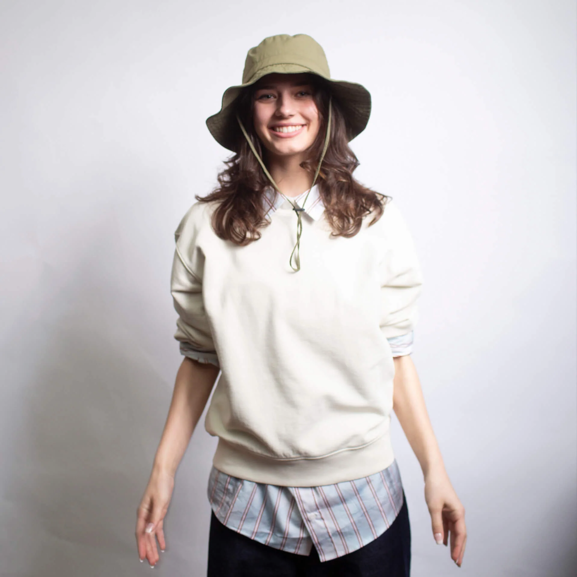 Essentials Crew - Image 16