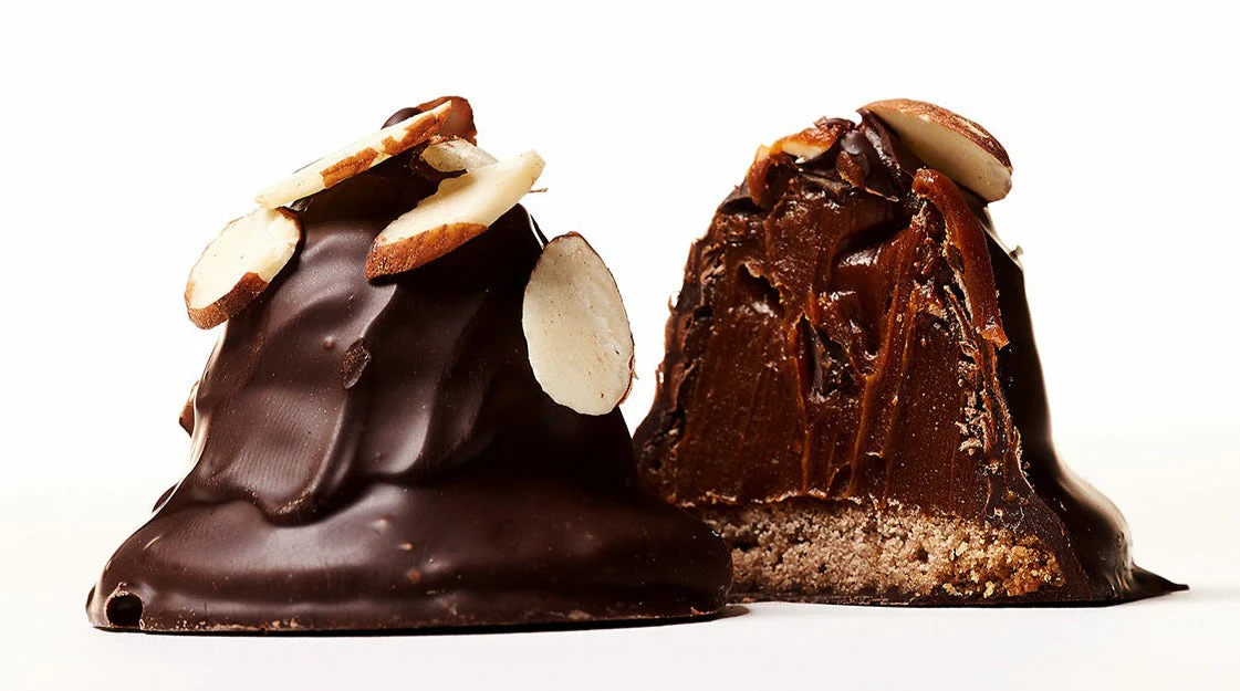 Fathers Day Box: Cookies & Chocolate - Image 2