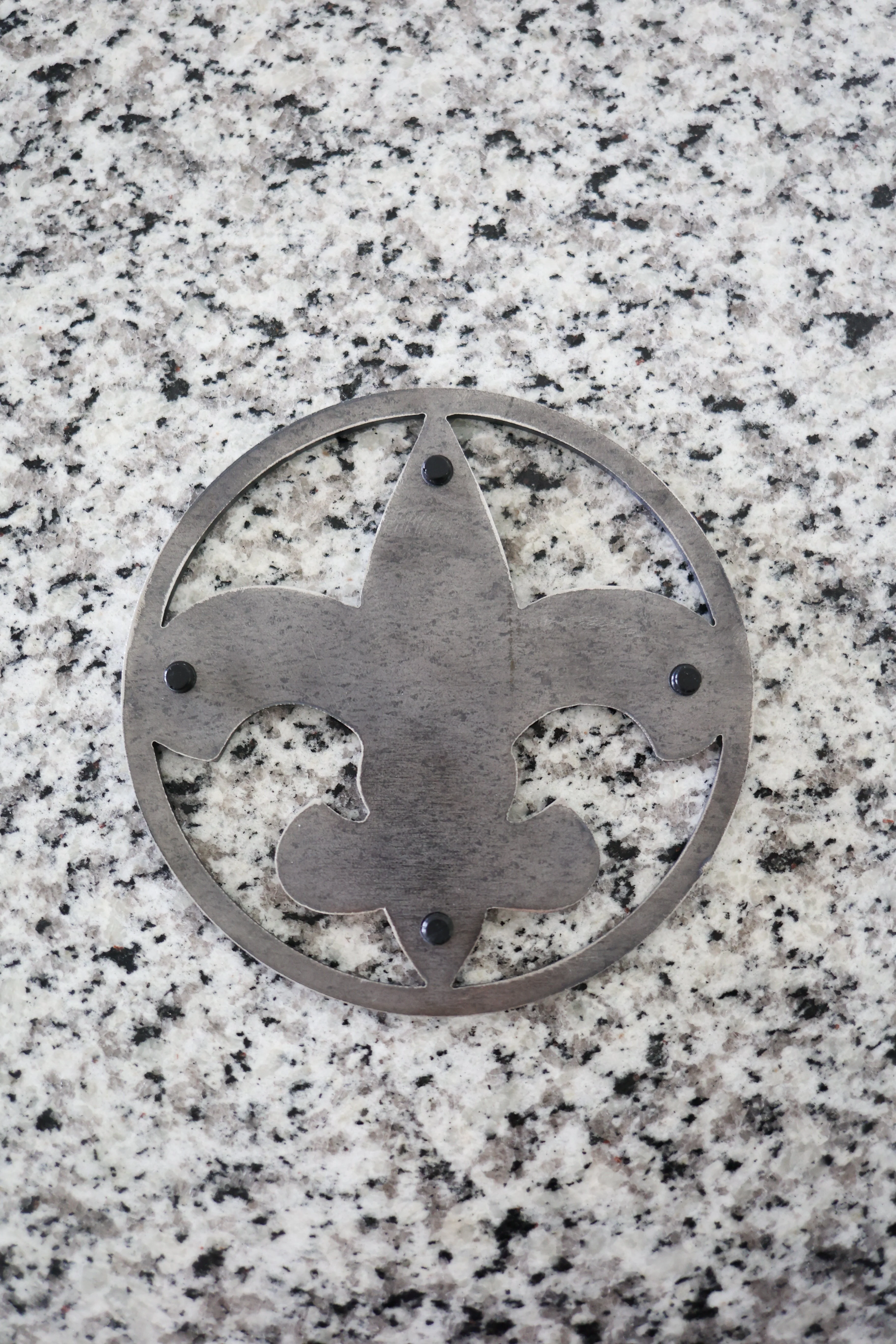 Fleur-de-lis Trivet Hot Plate Pot Holder - Image 5