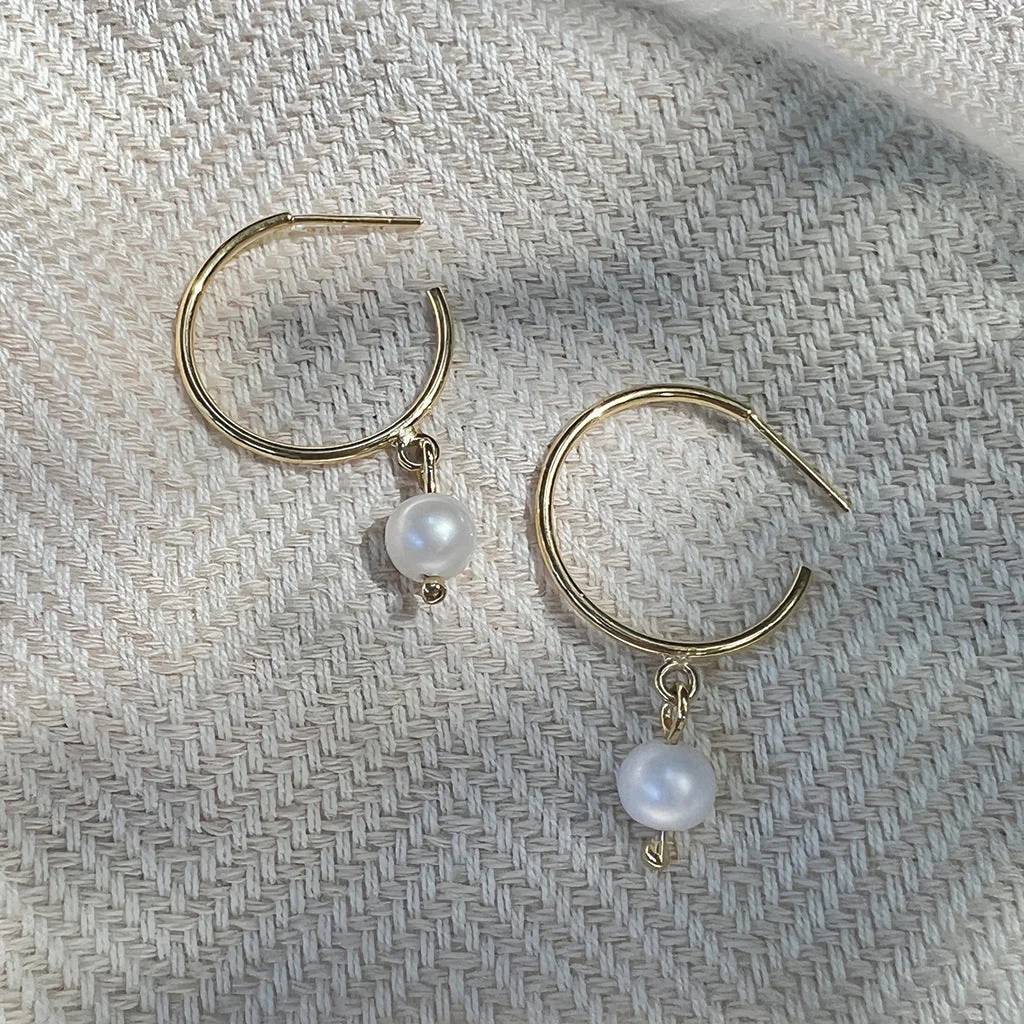 Freshwater Pearl Hoop Earrings - Image 3