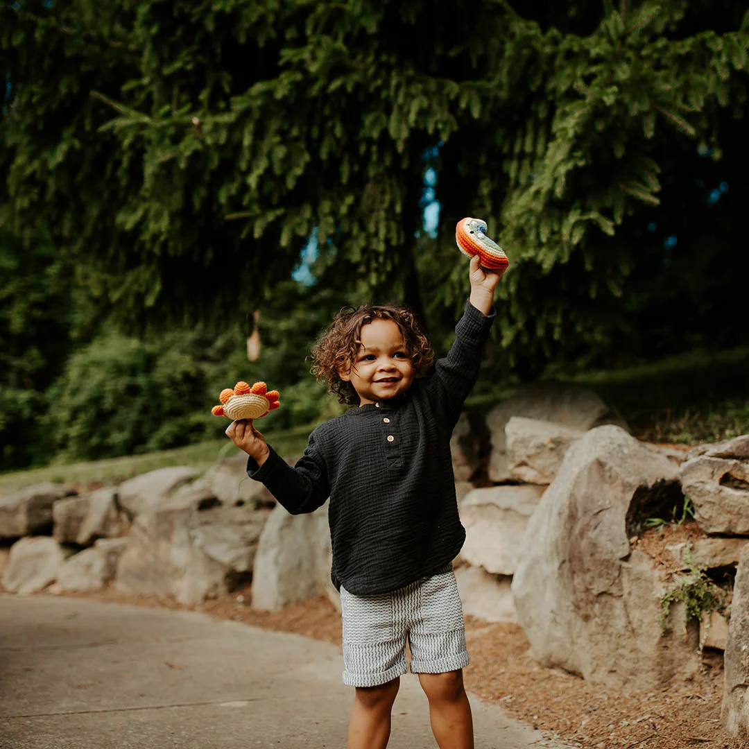Friendly Rainbow Rattle - Image 3