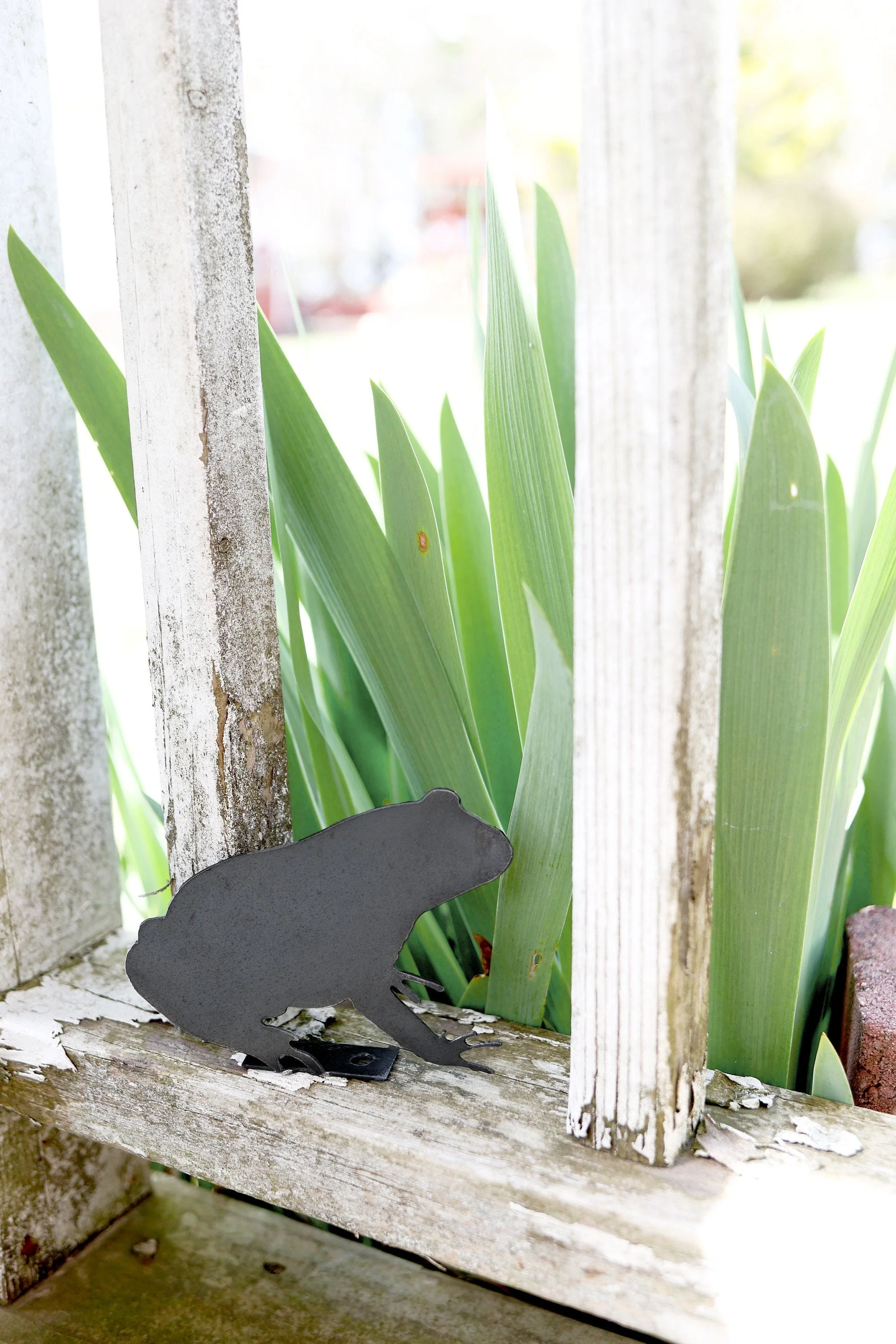 Frog Statue - Image 2