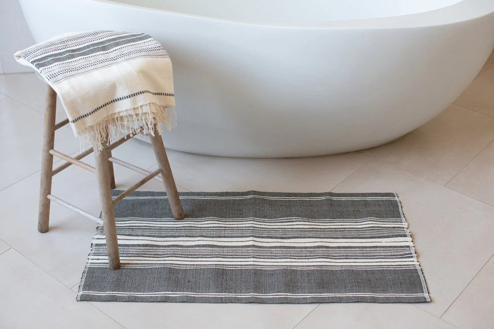 Genalé Handwoven Ethiopian Cotton Bath Mat - Image 5