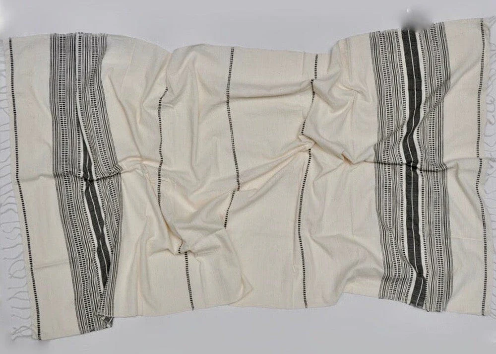 Genalé Handwoven Ethiopian Cotton Bath Towel - Image 9